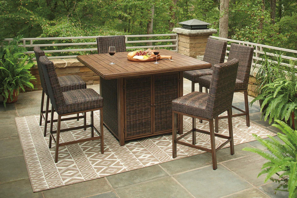 Rustic Michigan Charm - Embracing Cozy and Natural Furniture Styles