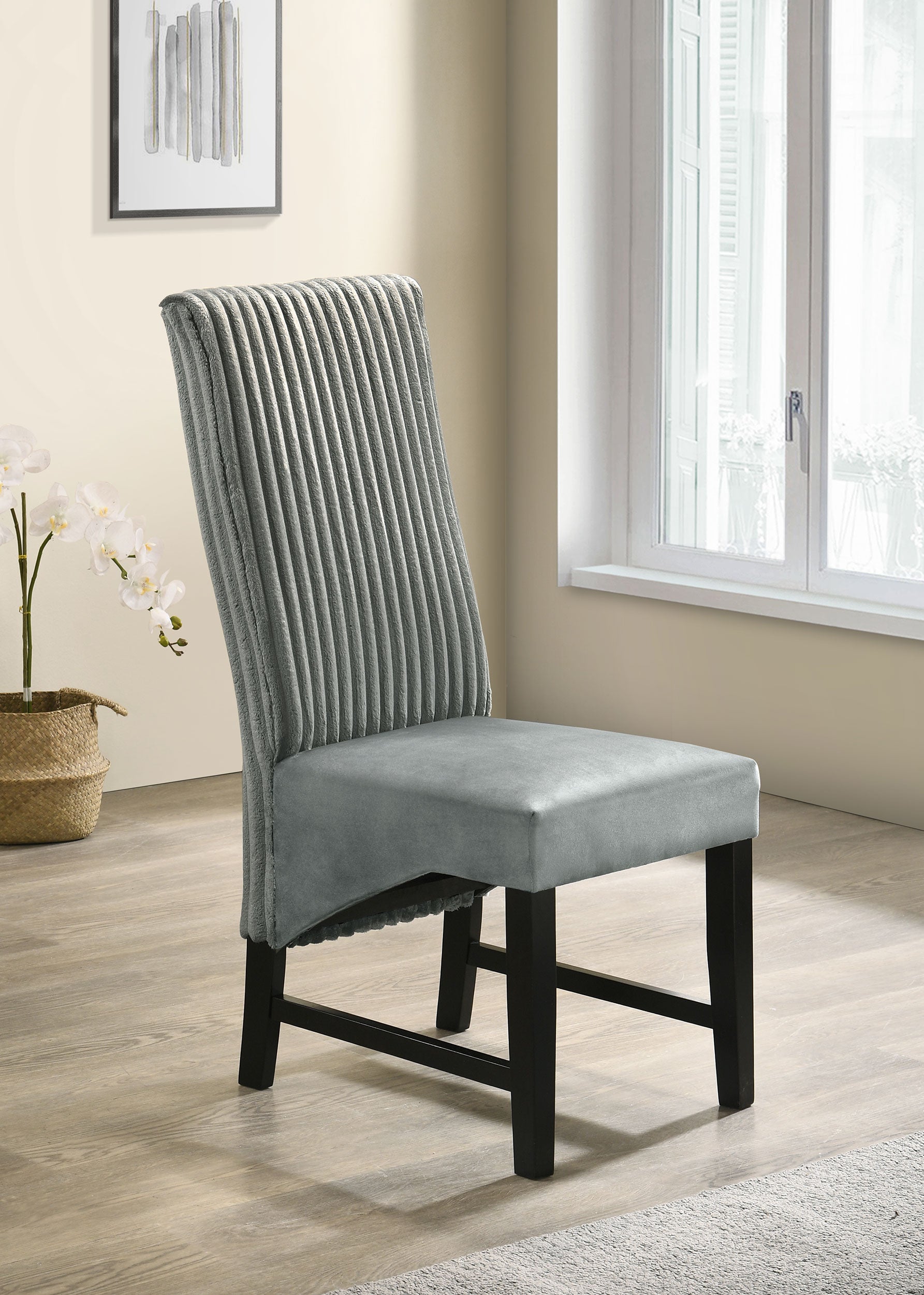 Barrand Side Chair - Luxury Home Furniture (MI)