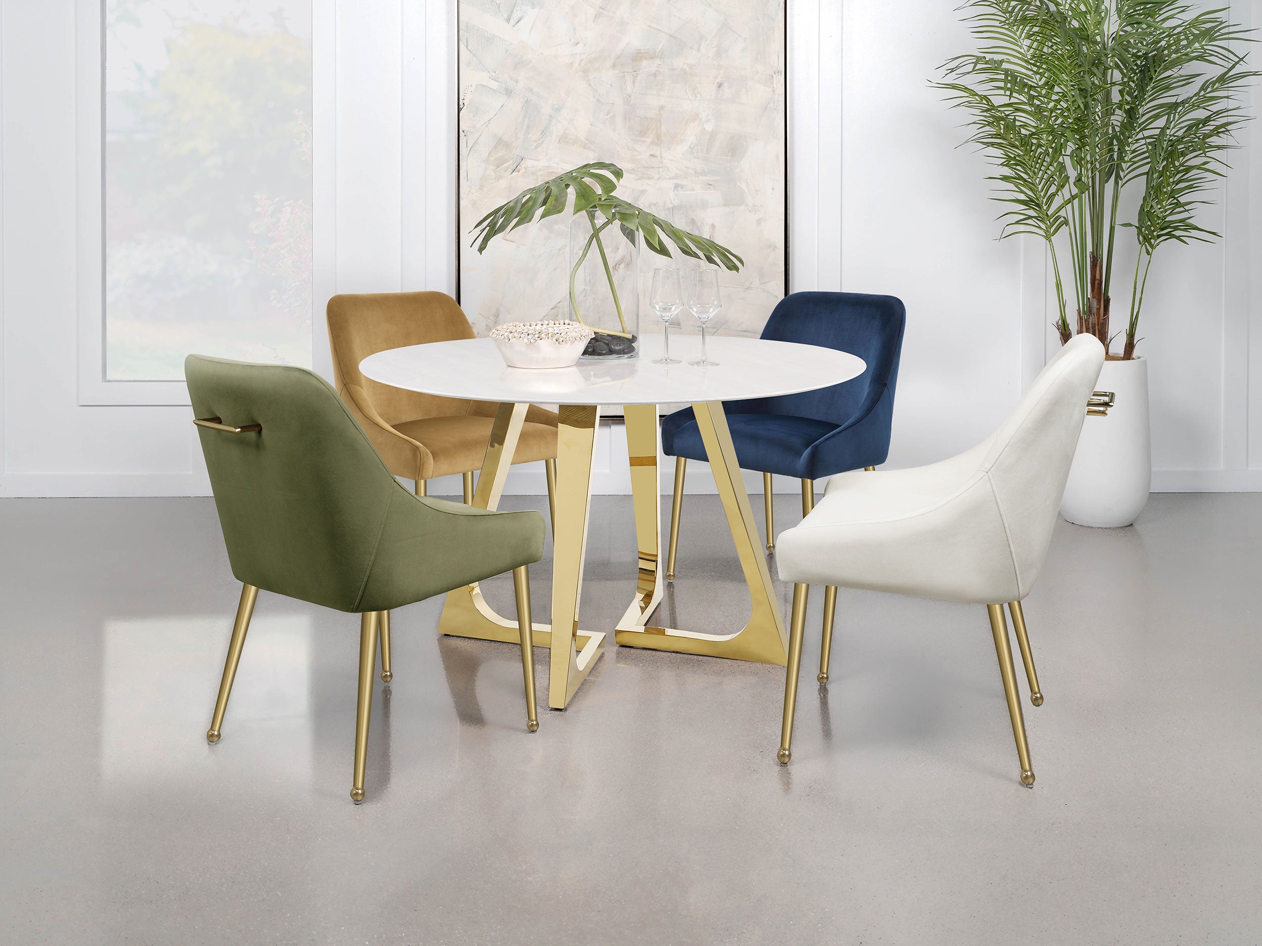 Gwynn Dining Table - Luxury Home Furniture (MI)