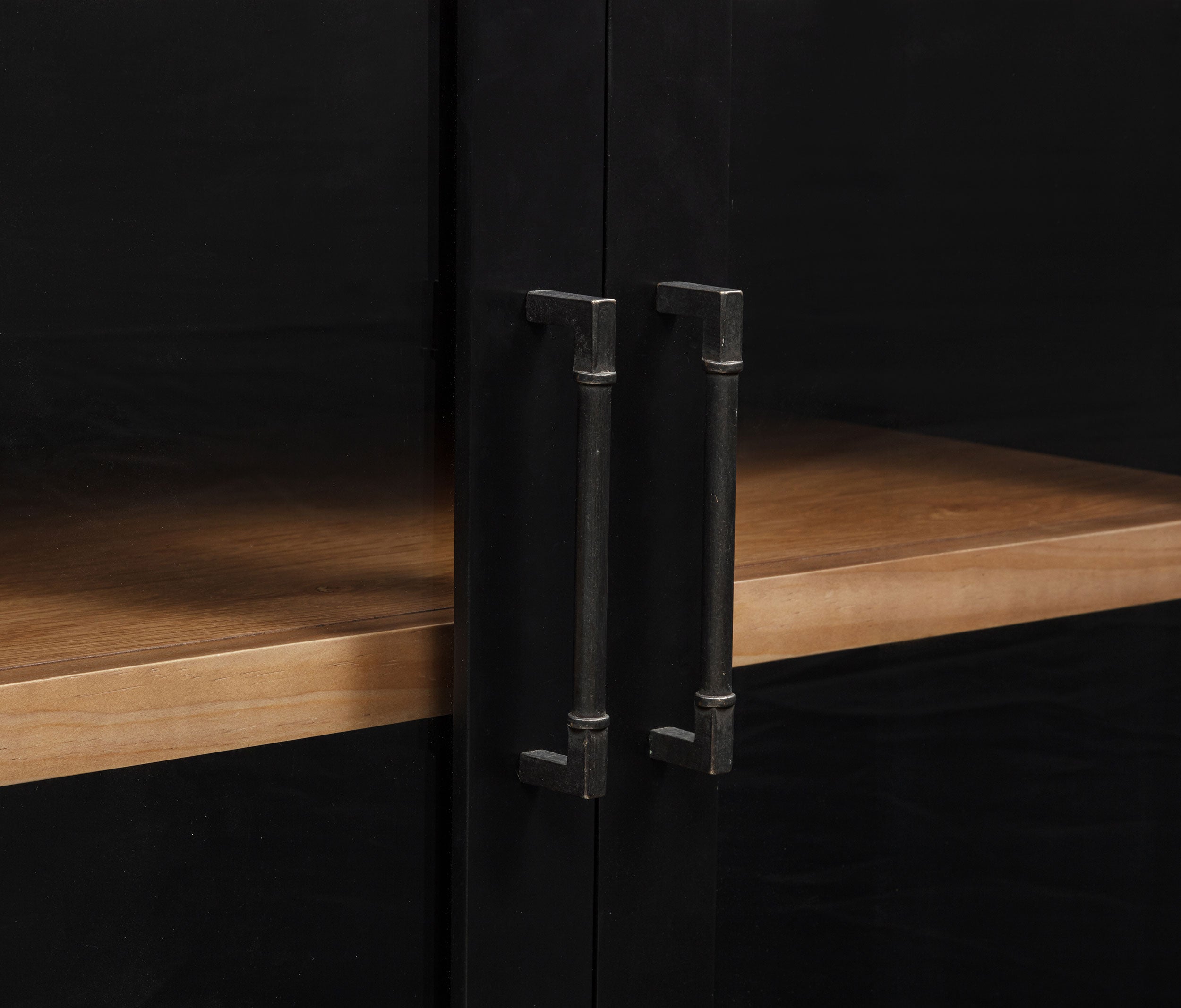 Middleton Sideboard - Luxury Home Furniture (MI)