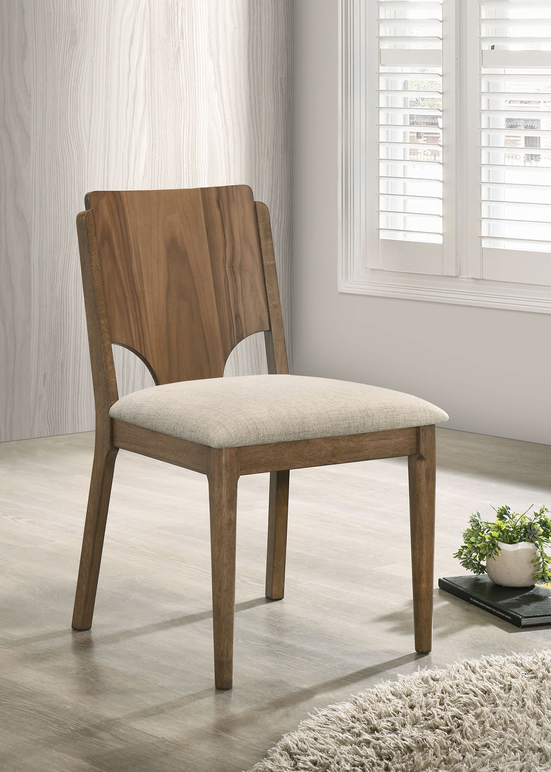 Crestmore Dining Side Chair - Luxury Home Furniture (MI)