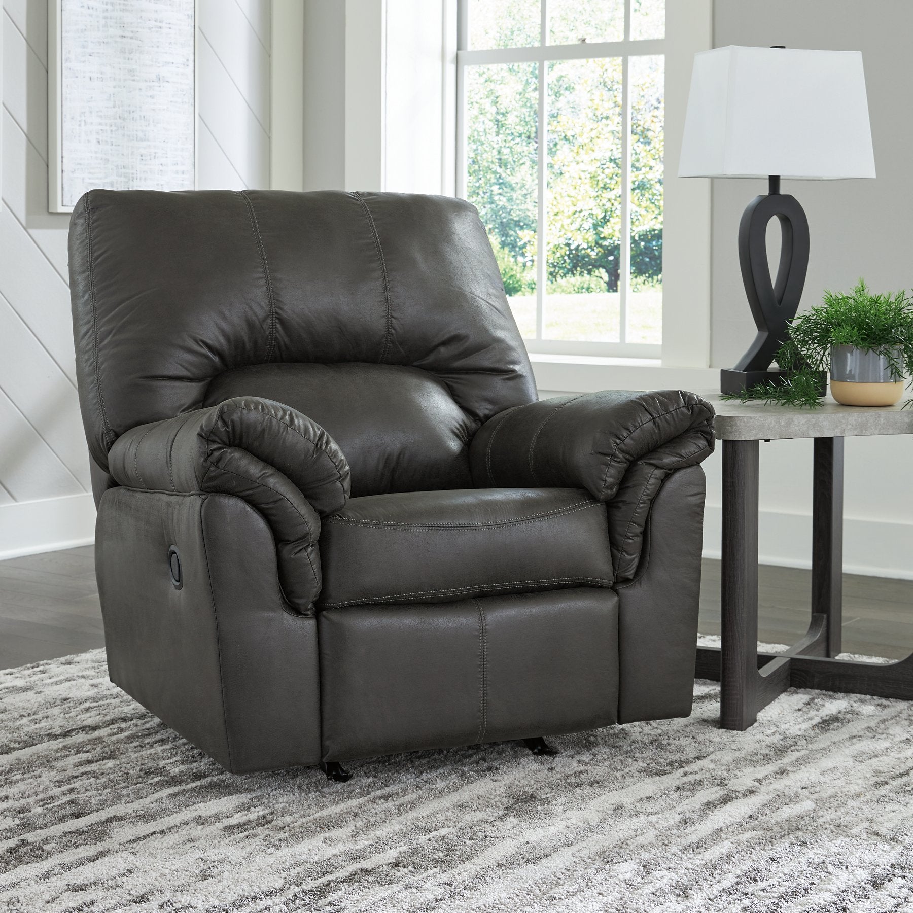 Bladen Recliner - Luxury Home Furniture (MI)
