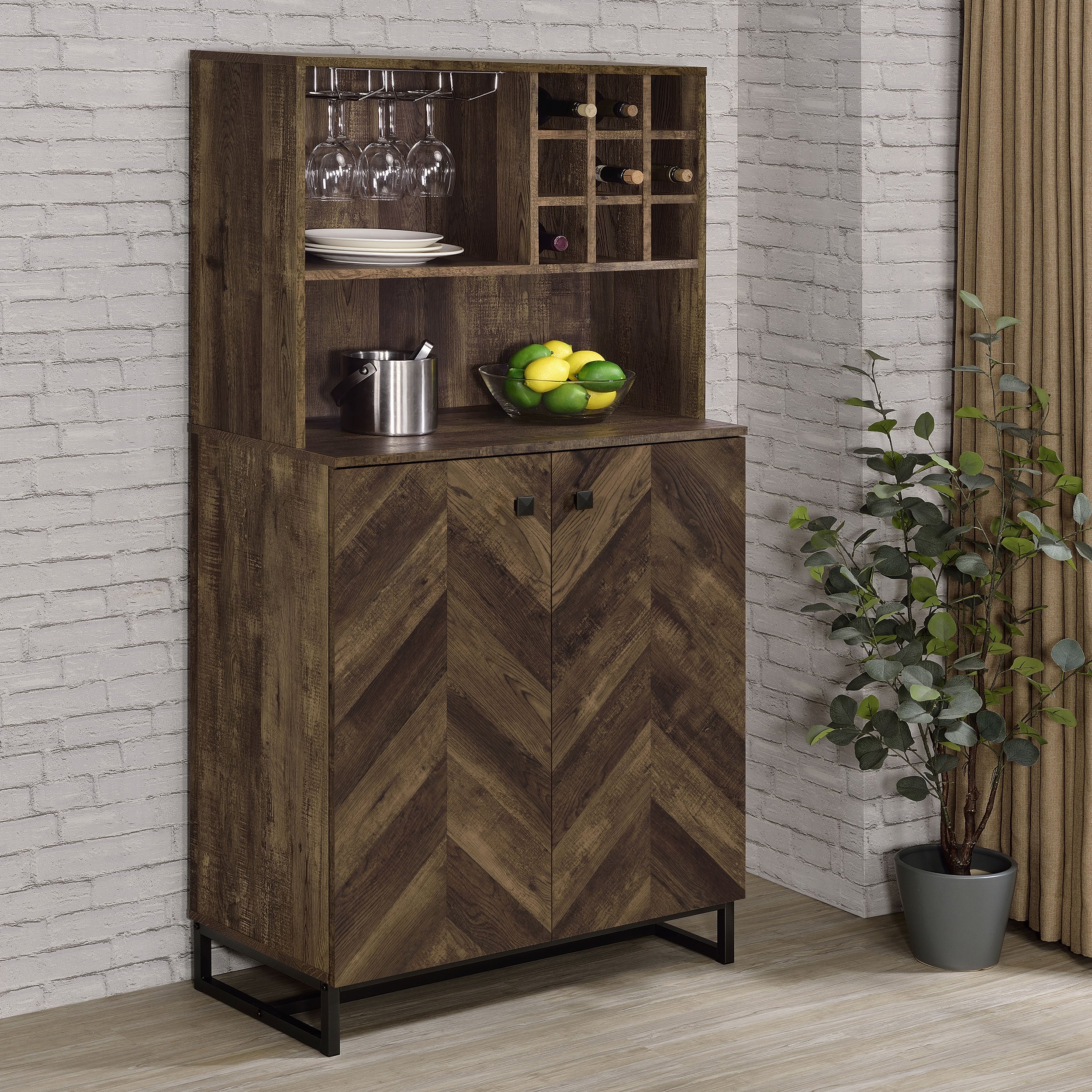 Mendoza Bar Cabinet - Luxury Home Furniture (MI)