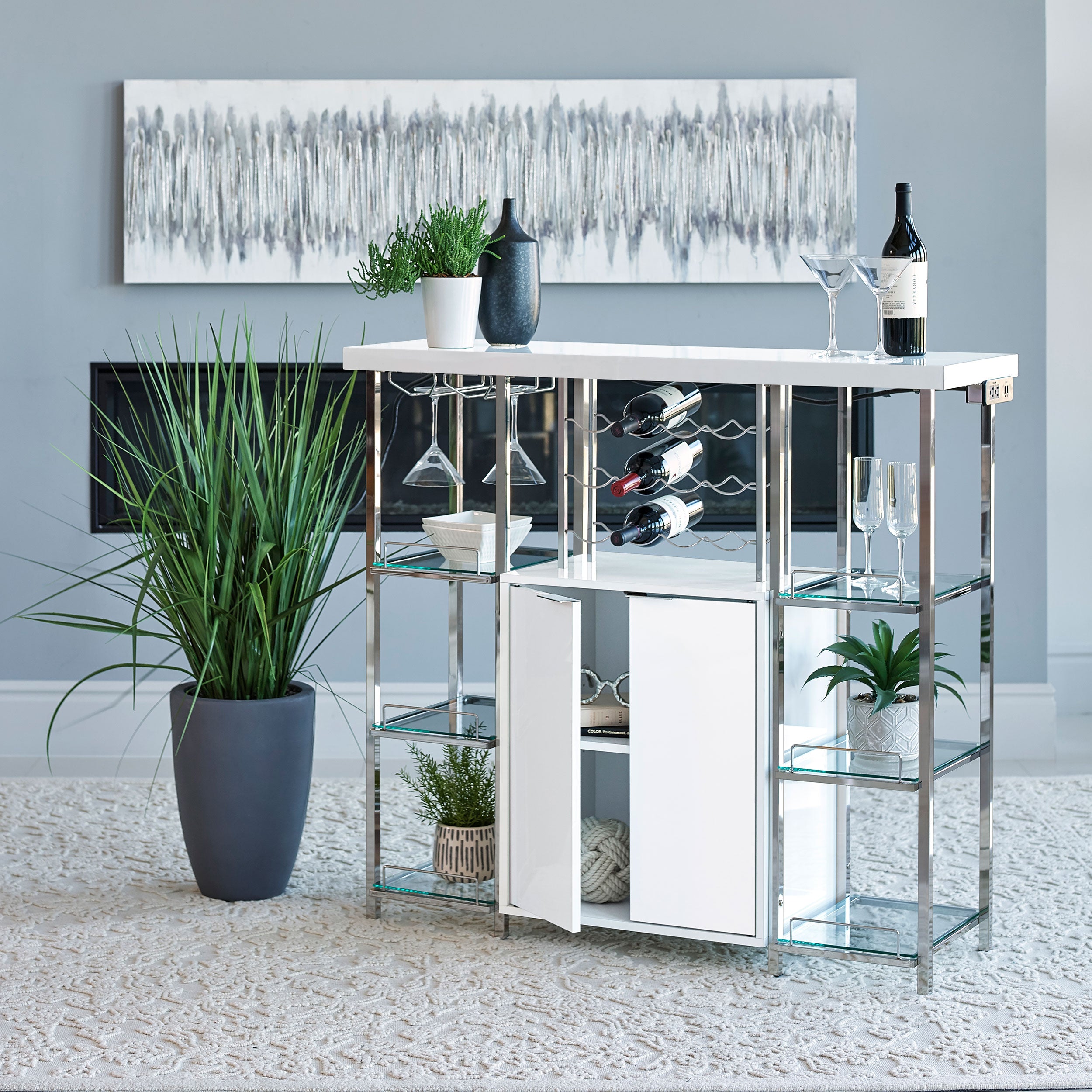 Gallimore Bar Cabinet - Luxury Home Furniture (MI)