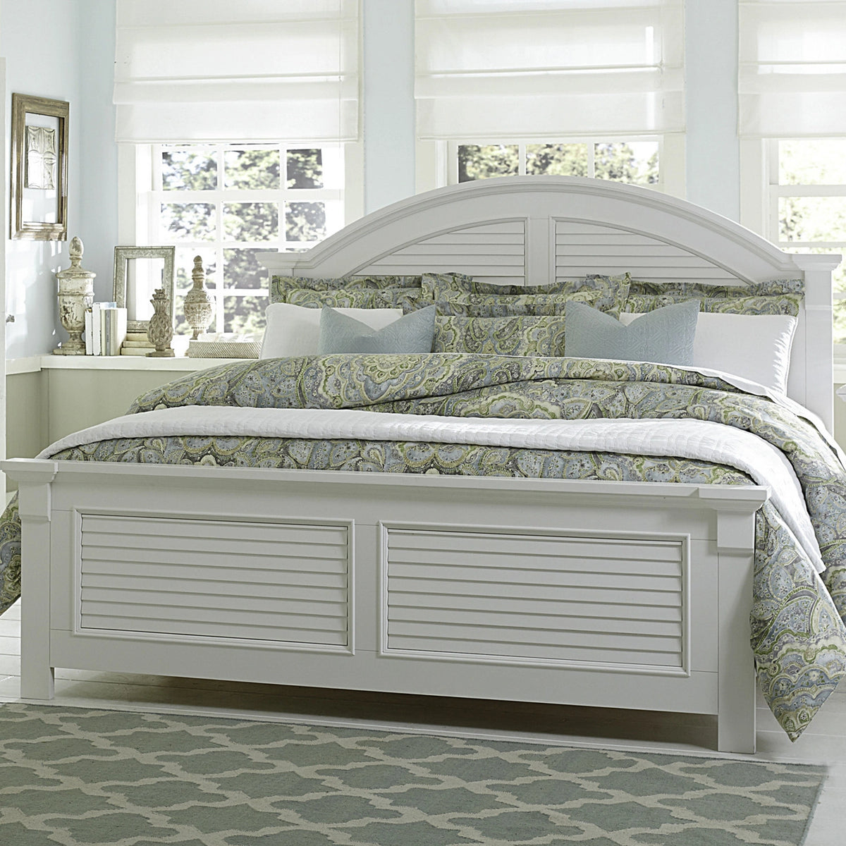 Summer House I King Panel Bed image