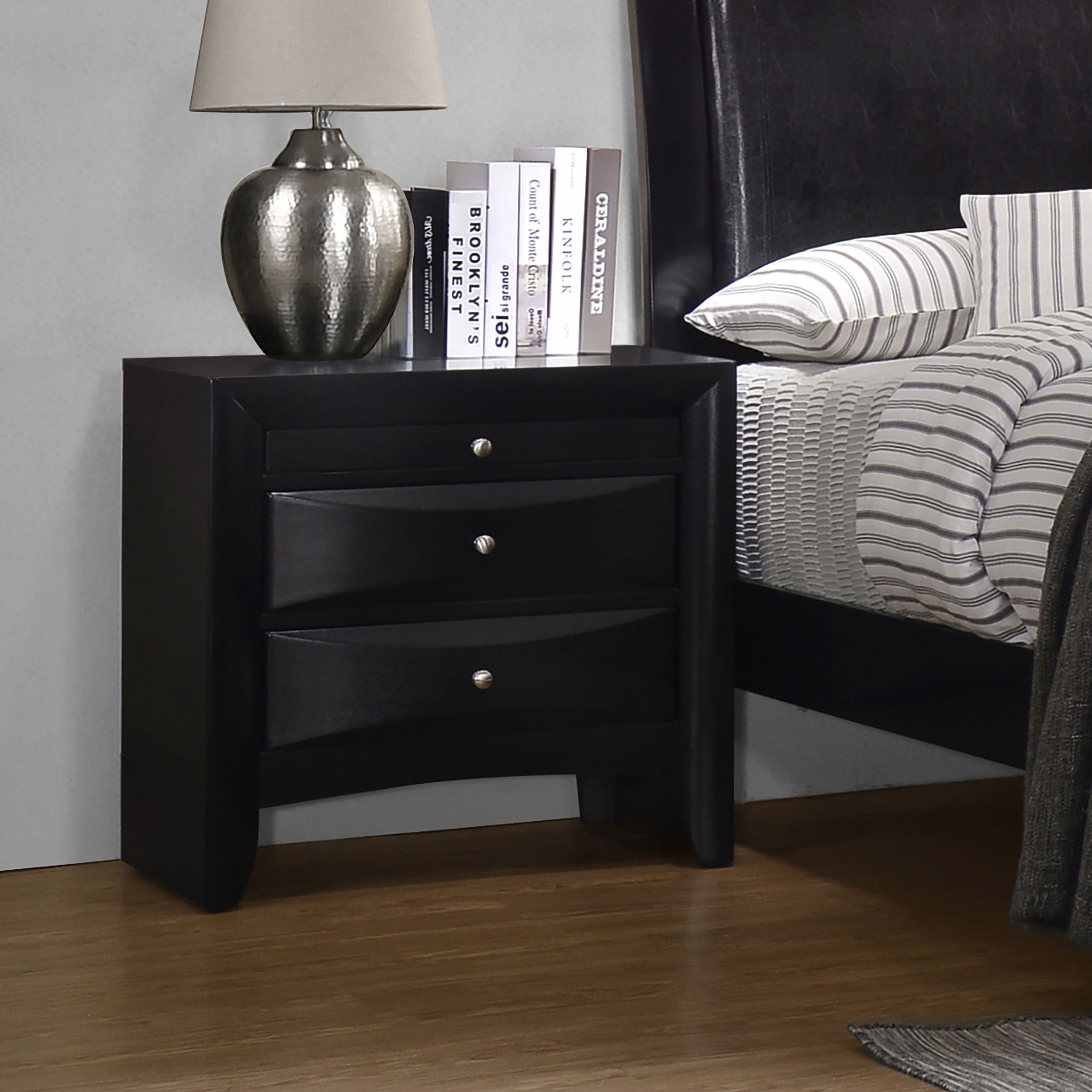 Briana Nightstand - Luxury Home Furniture (MI)