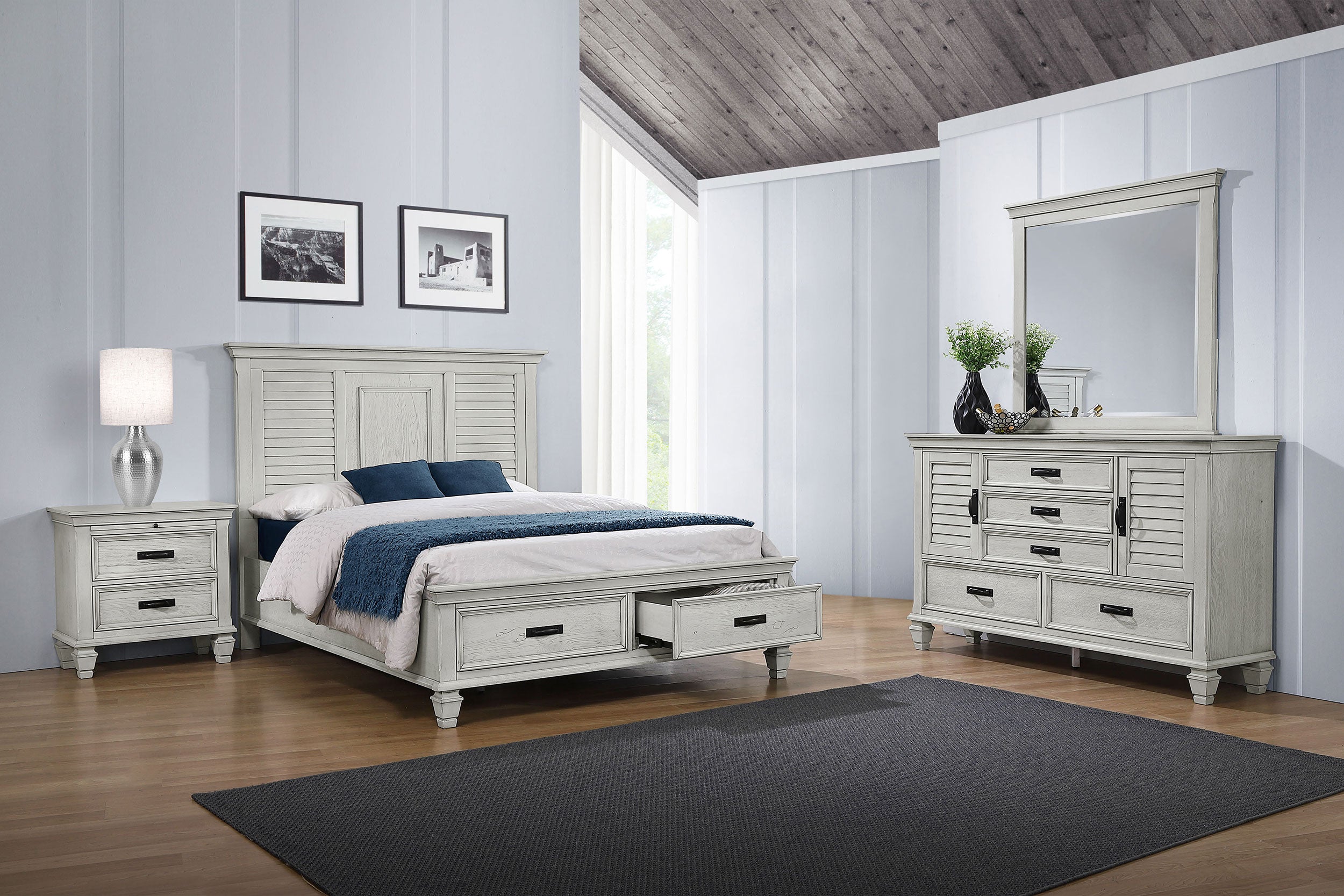 Franco Bedroom Sets - Luxury Home Furniture (MI)