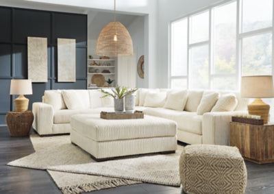 Lindyn Living Room Set