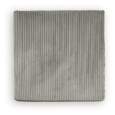 Lindyn Living Room Set