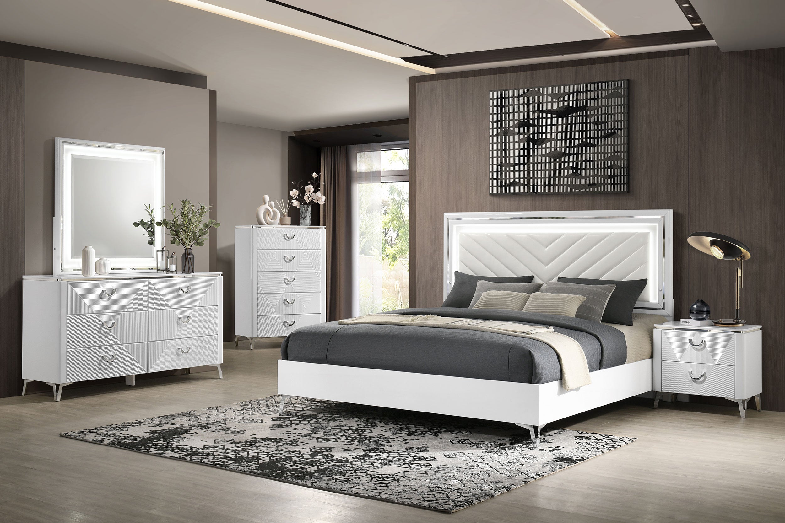 Cassia Panel Bed with LED Lighting - Luxury Home Furniture (MI)