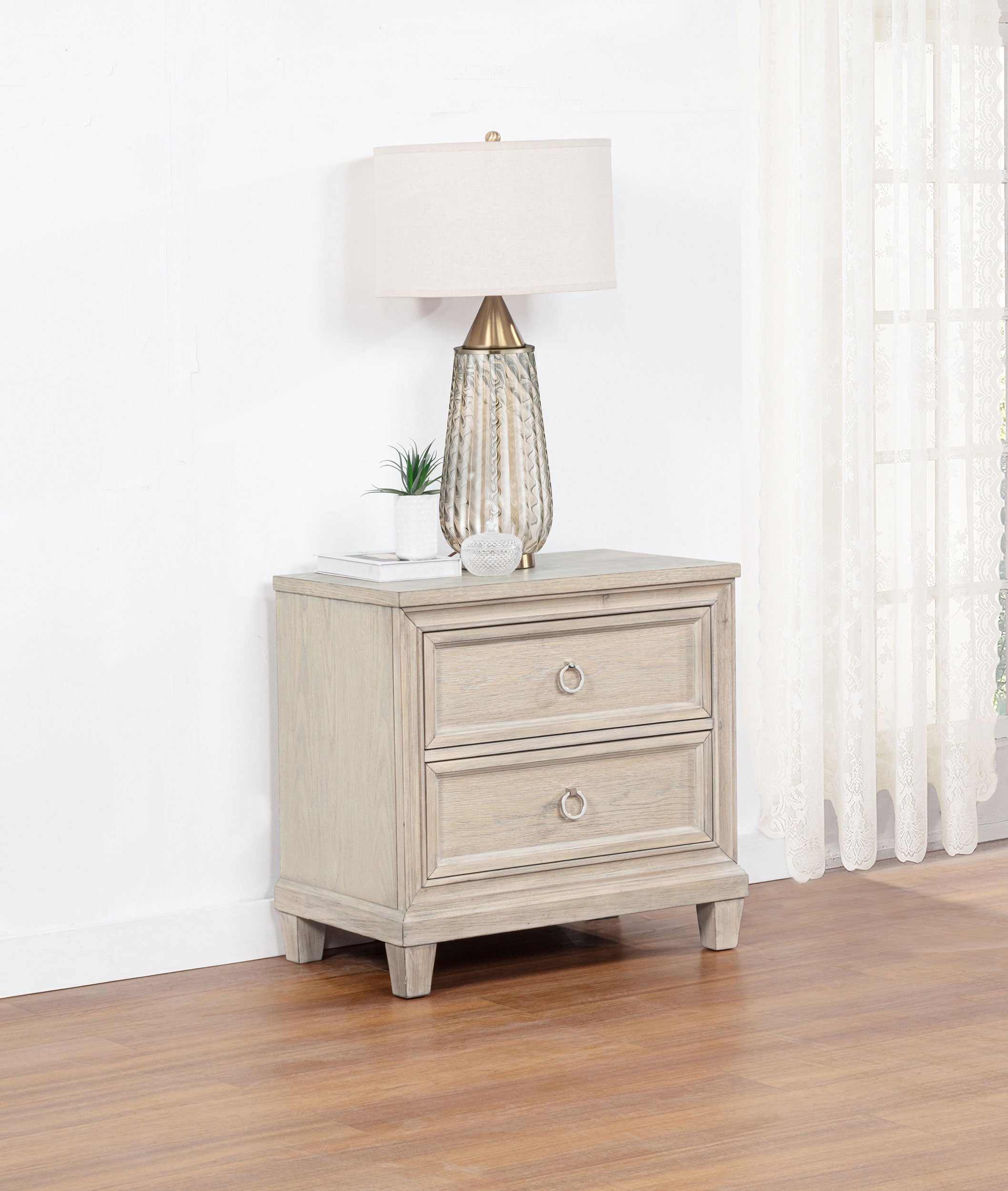 Pembroke Nightstand - Luxury Home Furniture (MI)