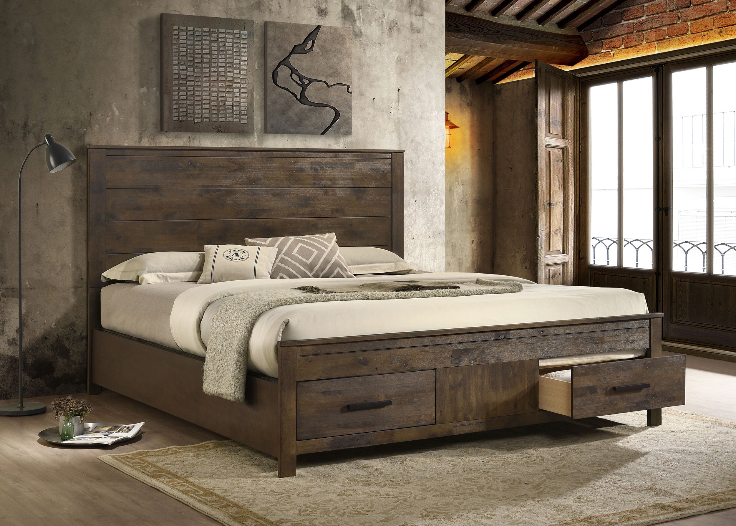 Woodmont Queen Beds - Luxury Home Furniture (MI)