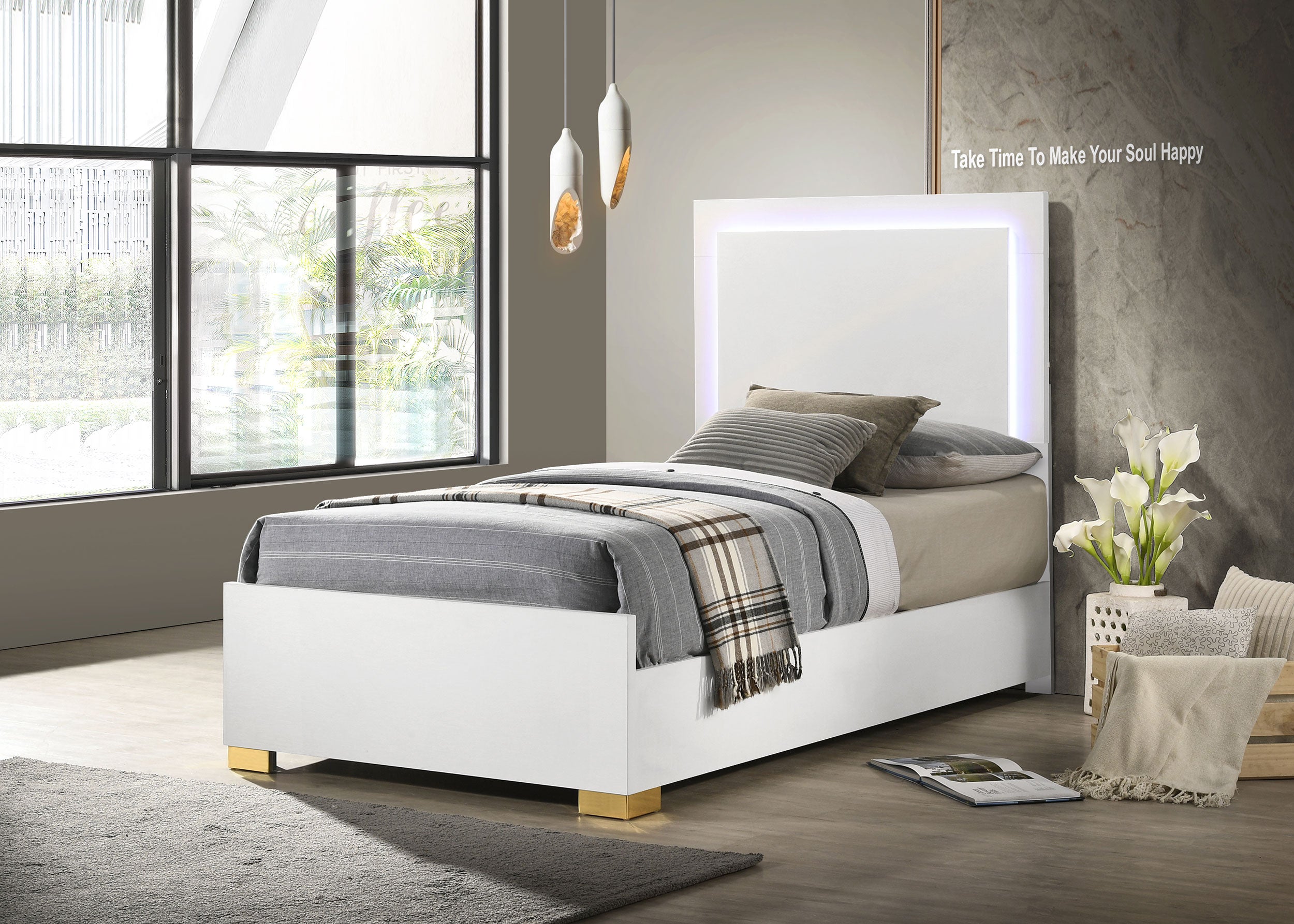 Marceline Beds White & Black Eastren King, Full, Twin, & Queen - Luxury Home Furniture (MI)