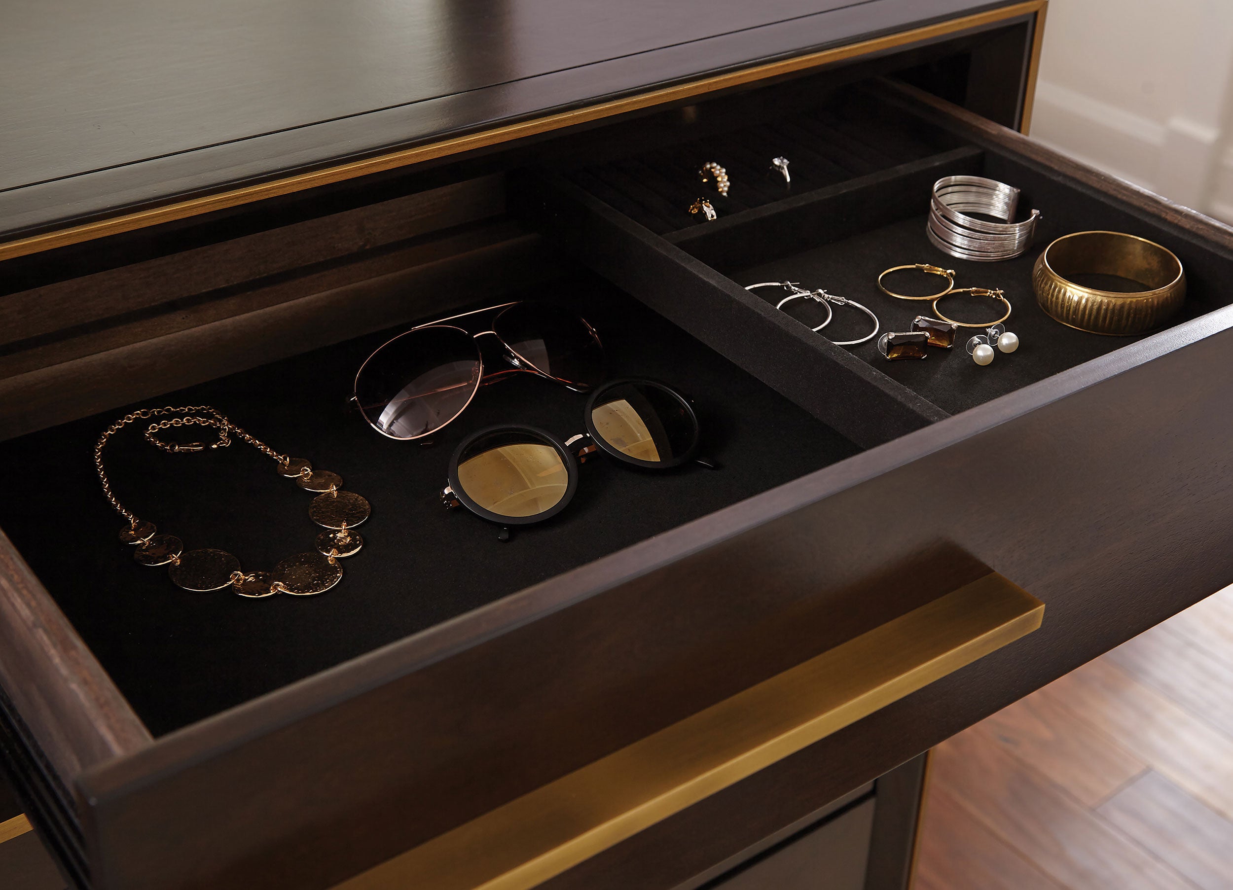 Durango Dresser with Mirror - Luxury Home Furniture (MI)