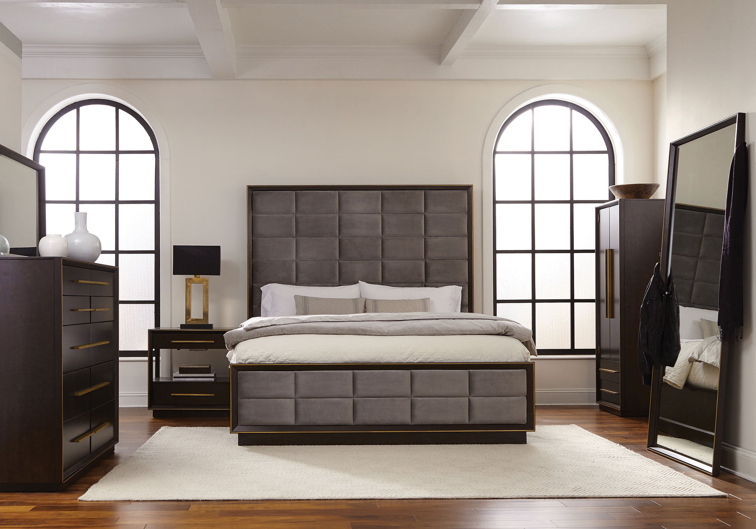 Durango Floor Mirror - Luxury Home Furniture (MI)
