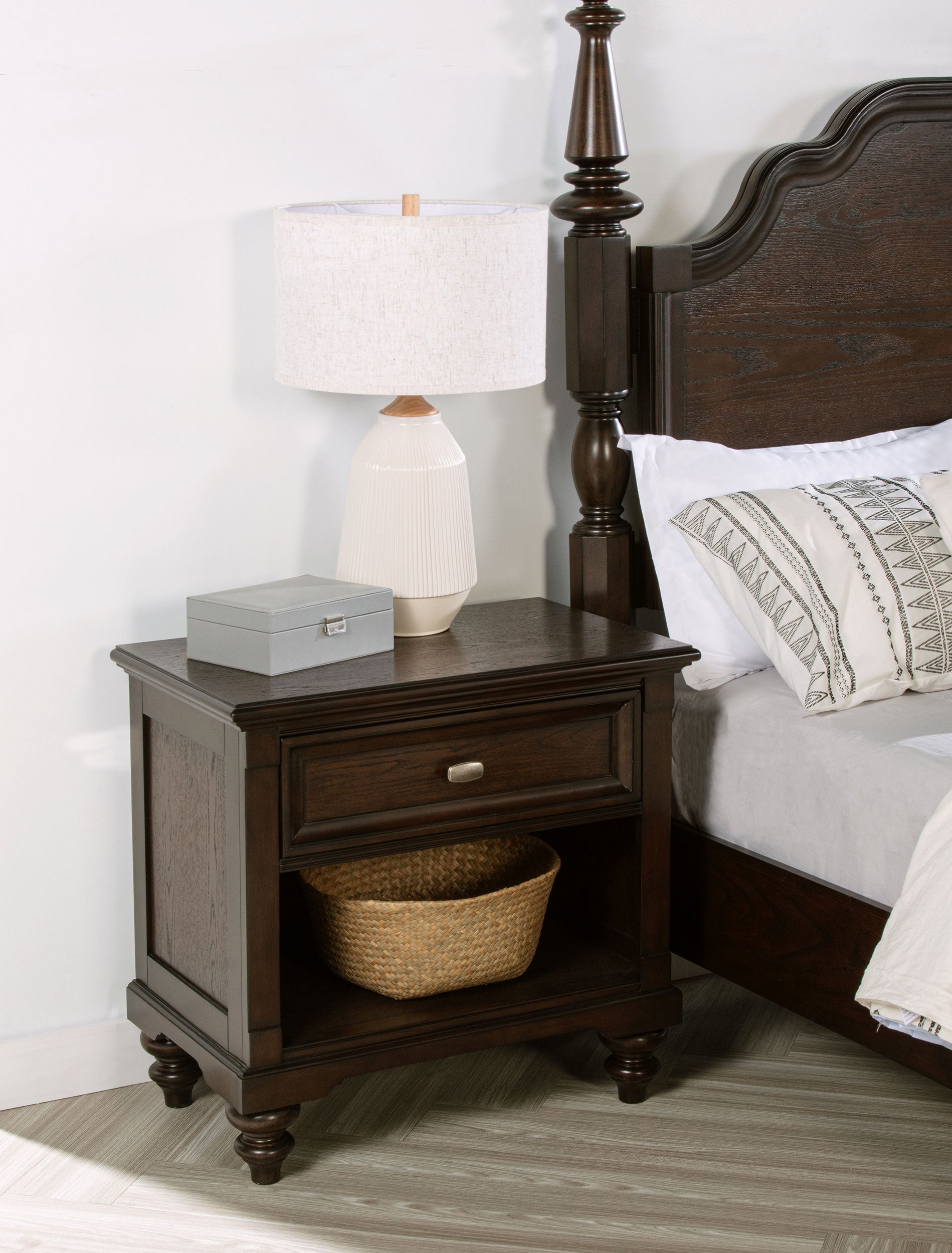 Andover Nightstand - Luxury Home Furniture (MI)