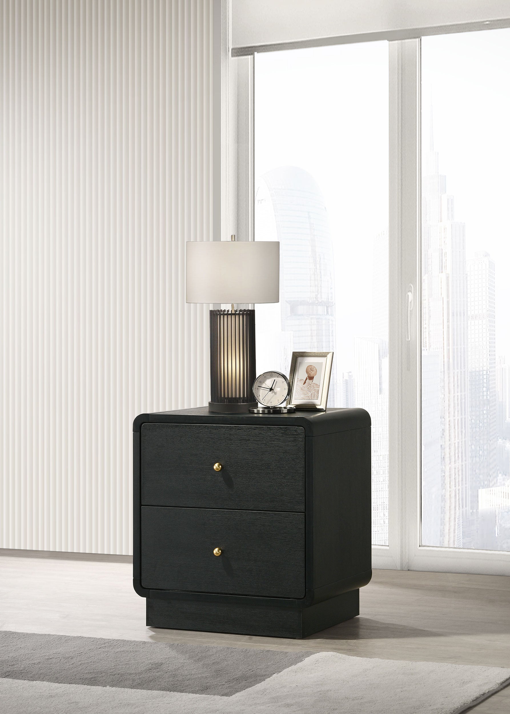 Cavelle Nightstand - Luxury Home Furniture (MI)