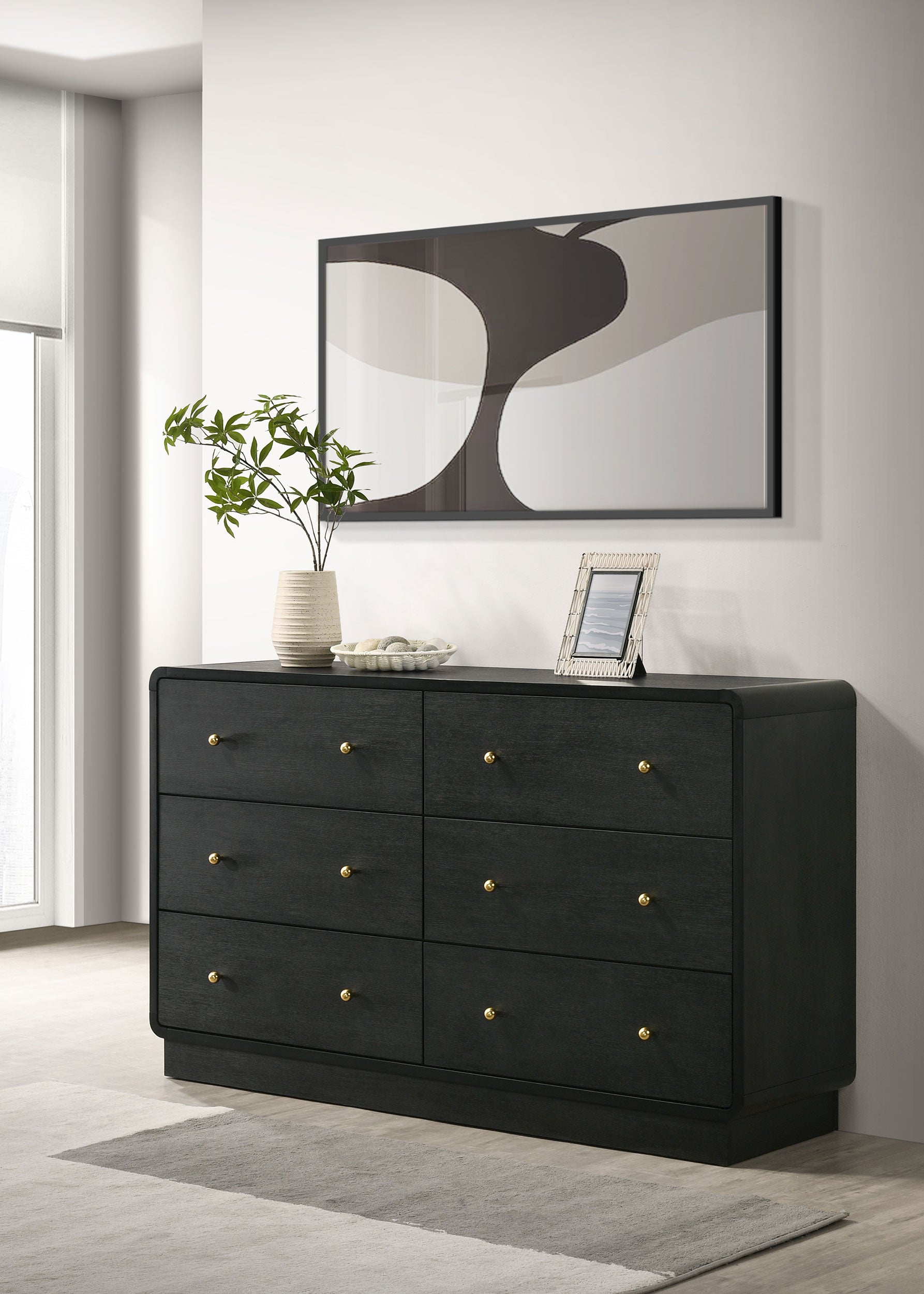 Cavelle Dresser - Luxury Home Furniture (MI)