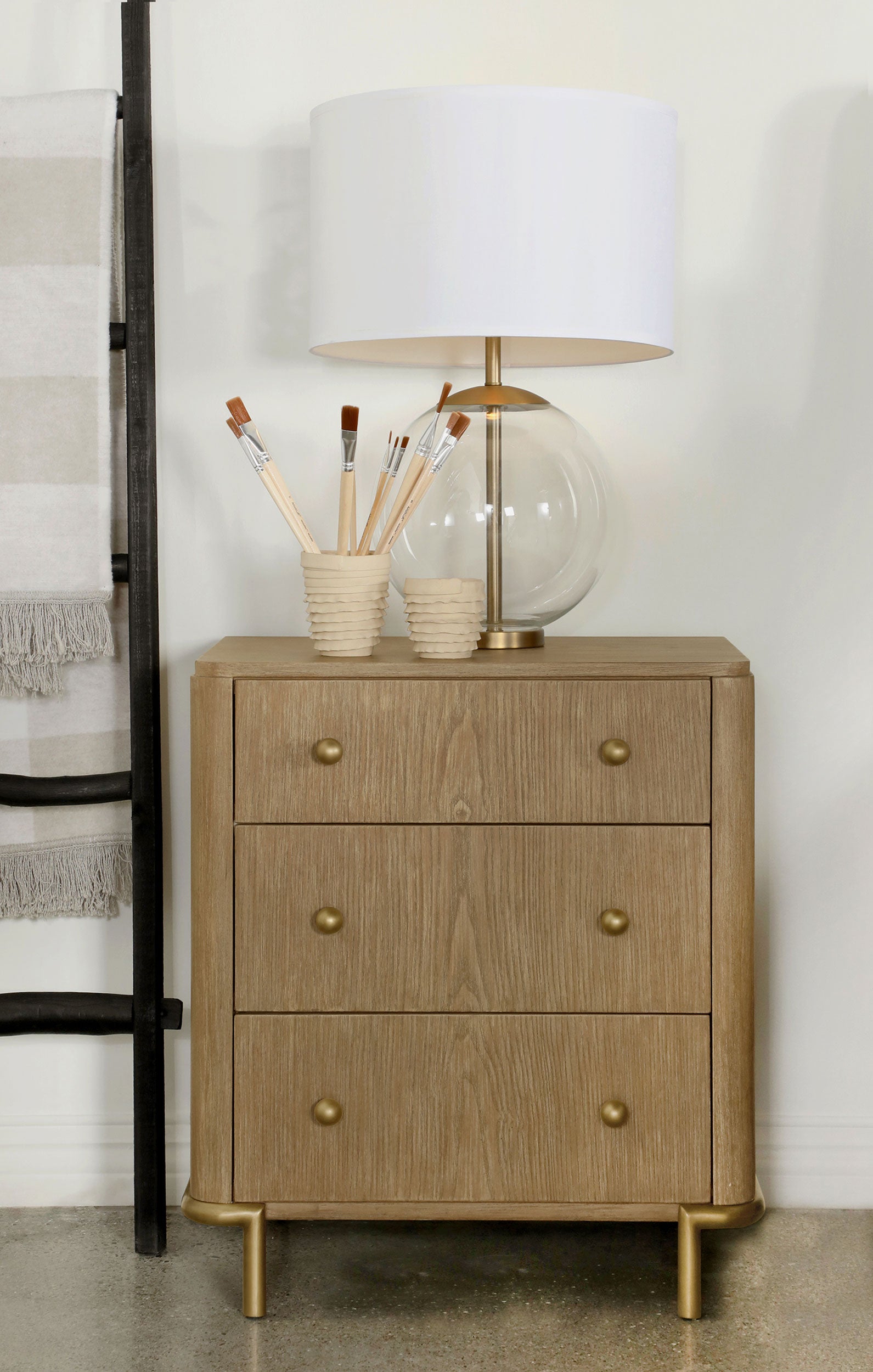Arini Nightstand - Luxury Home Furniture (MI)