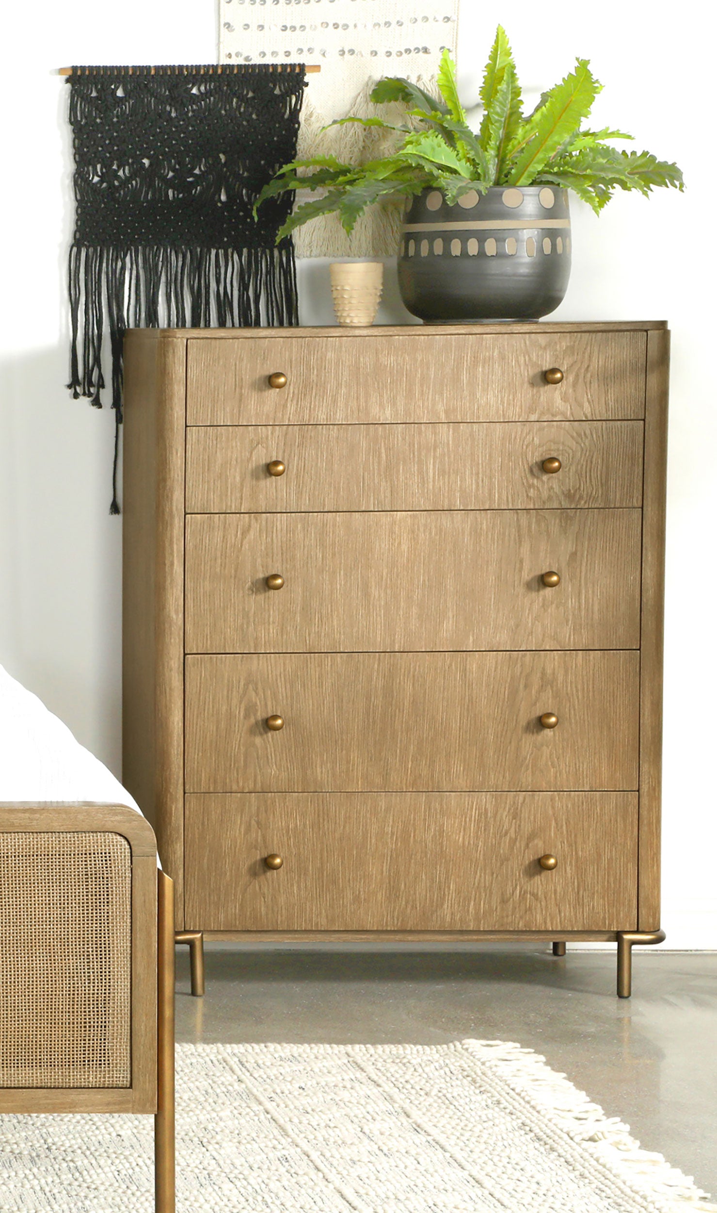 Arini 5-drawer Chest Sand Wash - Luxury Home Furniture (MI)