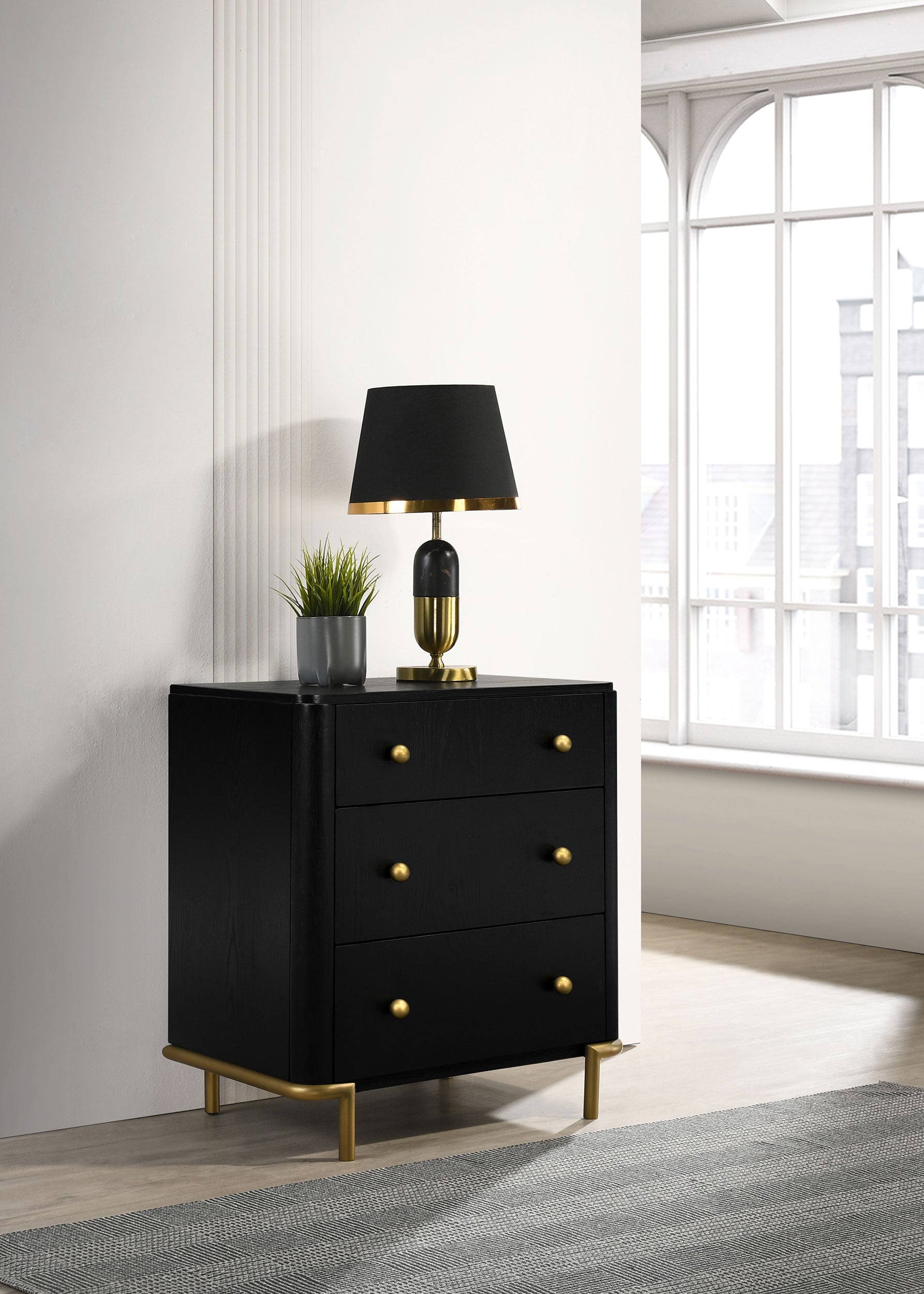 Arini Nightstand - Luxury Home Furniture (MI)