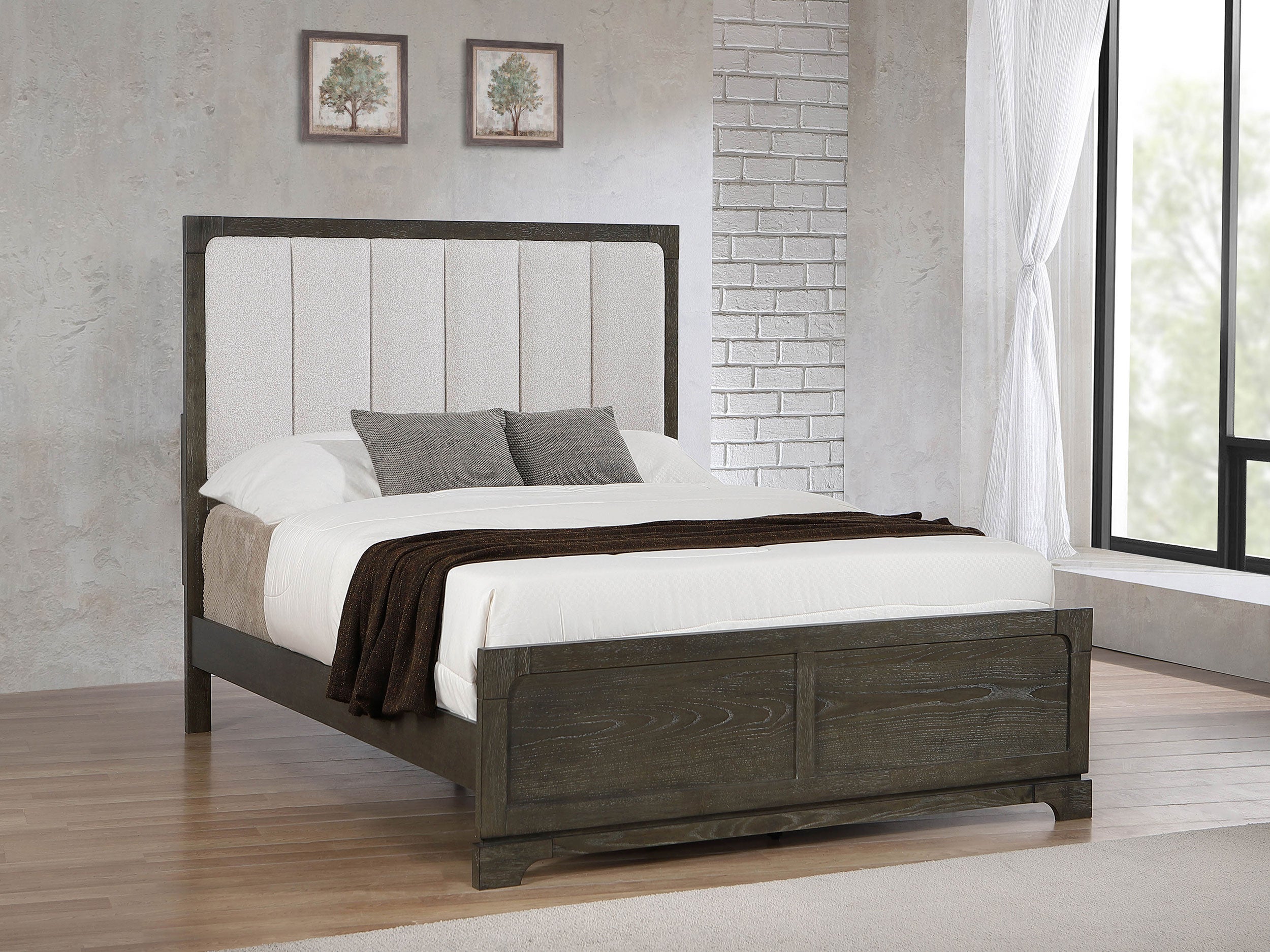 Gran Park Panel Bed - Luxury Home Furniture (MI)