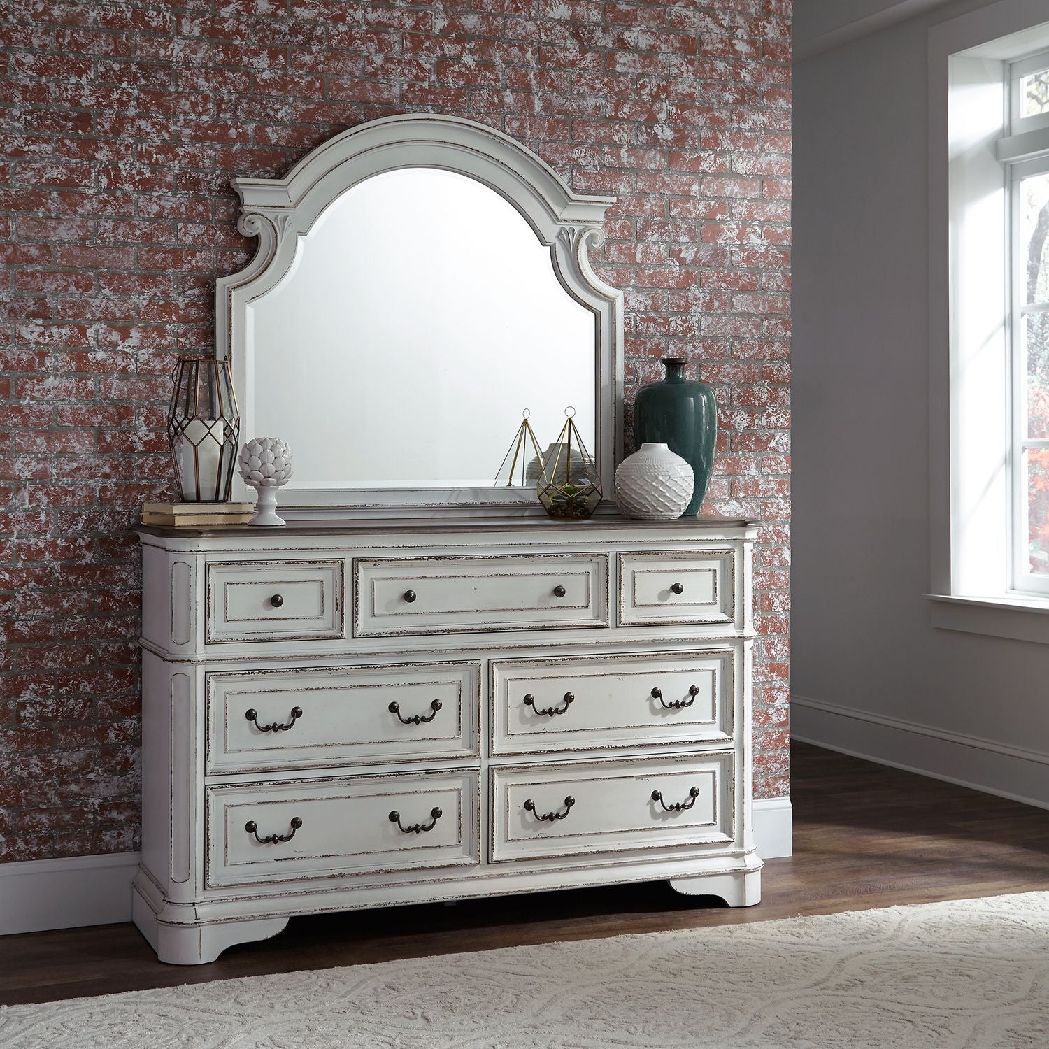 Magnolia Manor King Panel Bed, Dresser & Mirror - Luxury Home Furniture (MI)
