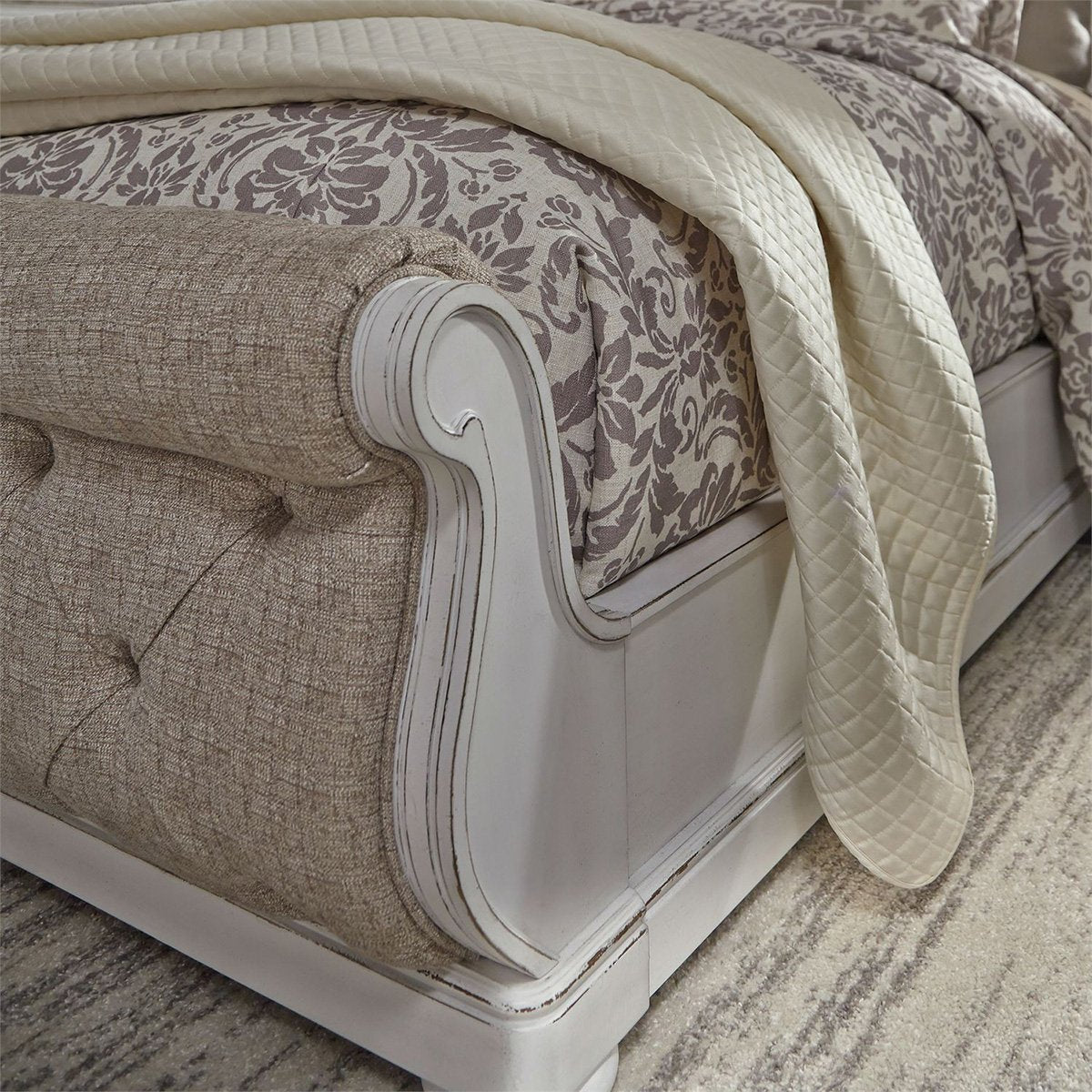 Liberty Magnolia Manor King Upholstered Sleigh Bed in Antique White - Luxury Home Furniture (MI)
