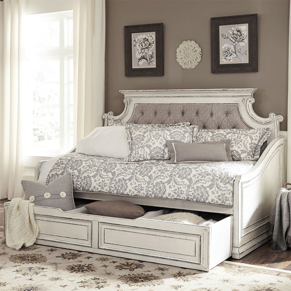 Liberty Magnolia Manor Twin Trundle Daybed in Antique White image