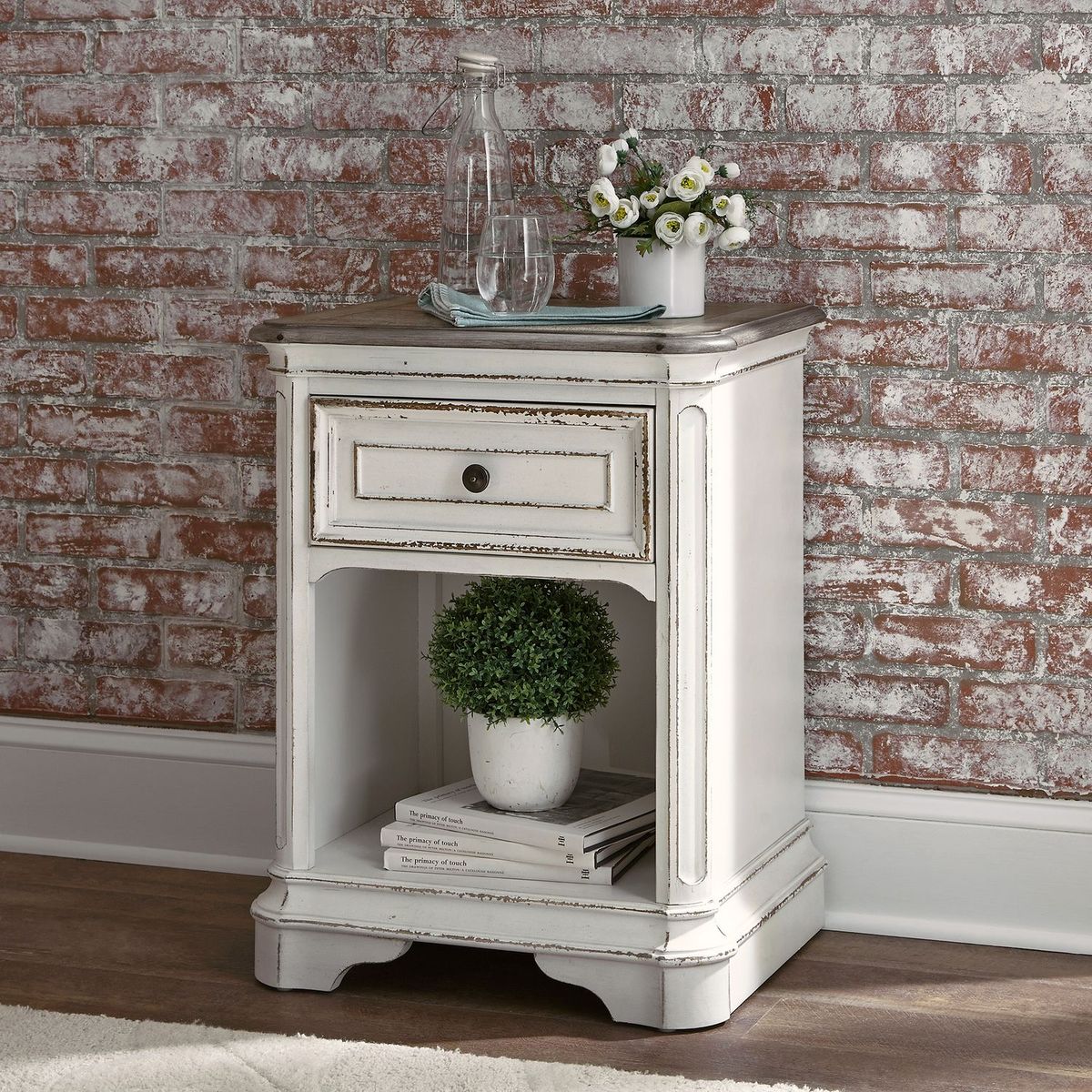 Liberty Magnolia Manor 1 Drawer Night Stand in Antique White - Luxury Home Furniture (MI)