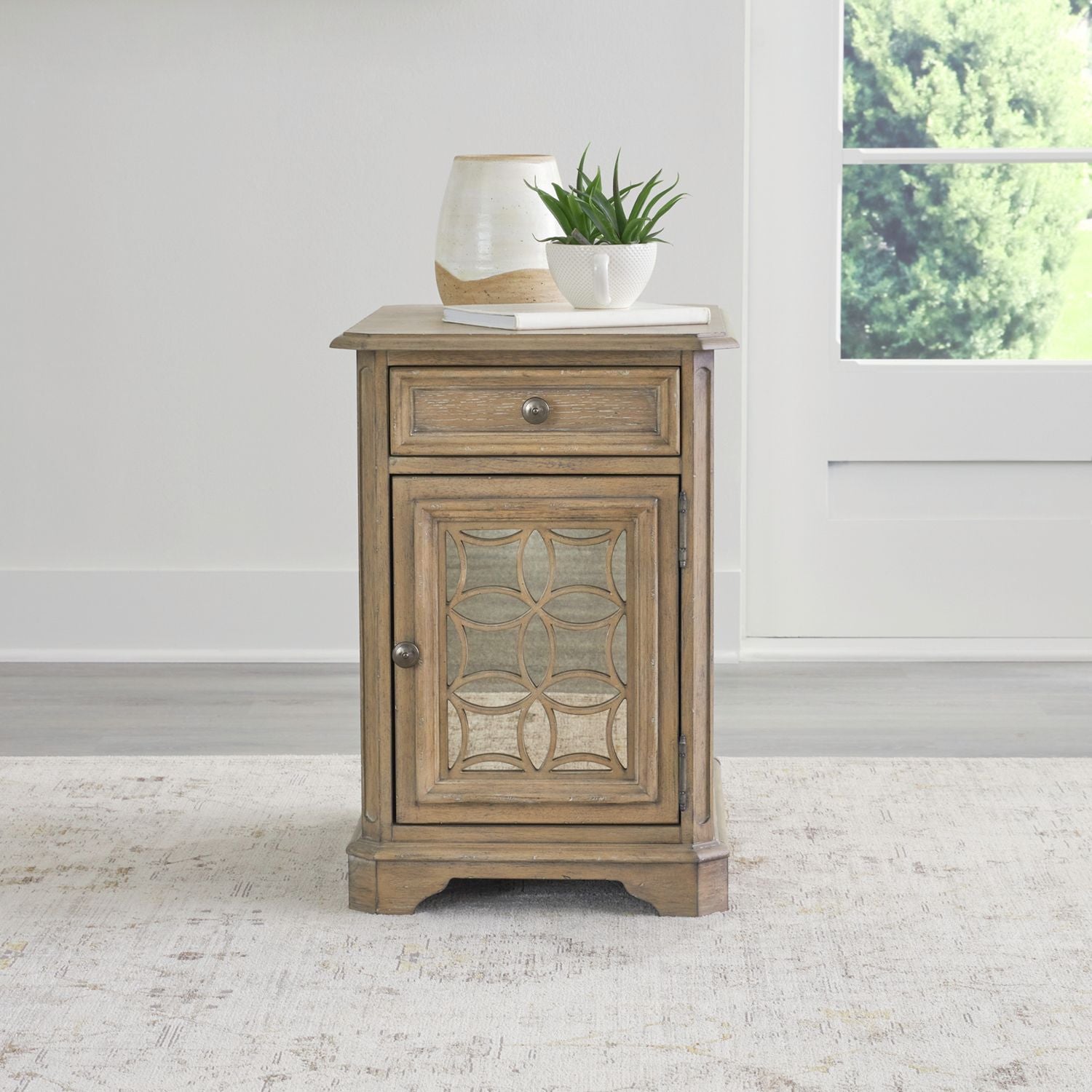 Magnolia Manor Chair Side Table image