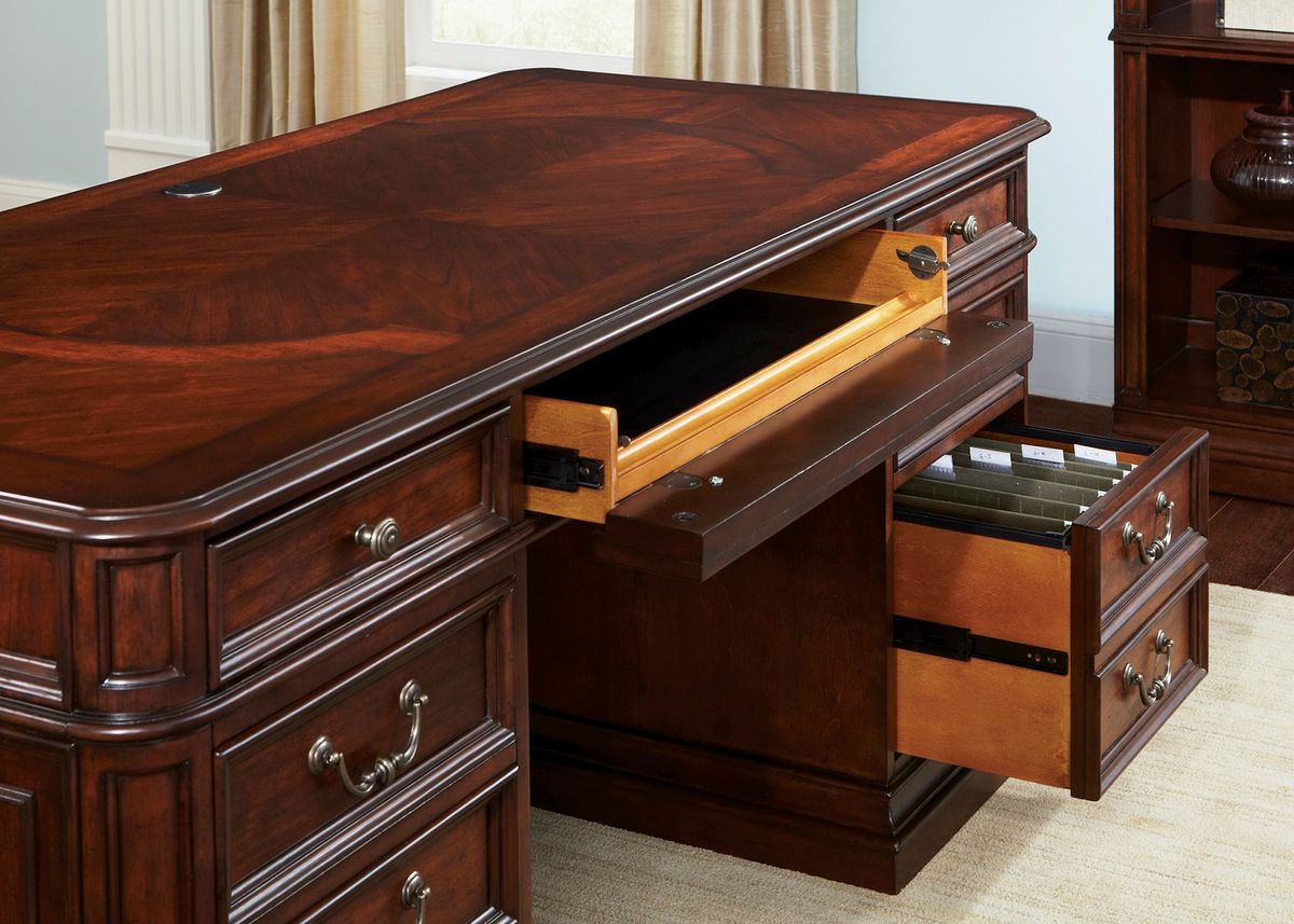 Liberty Brayton Manor Jr Executive Desk in Cognac - Luxury Home Furniture (MI)