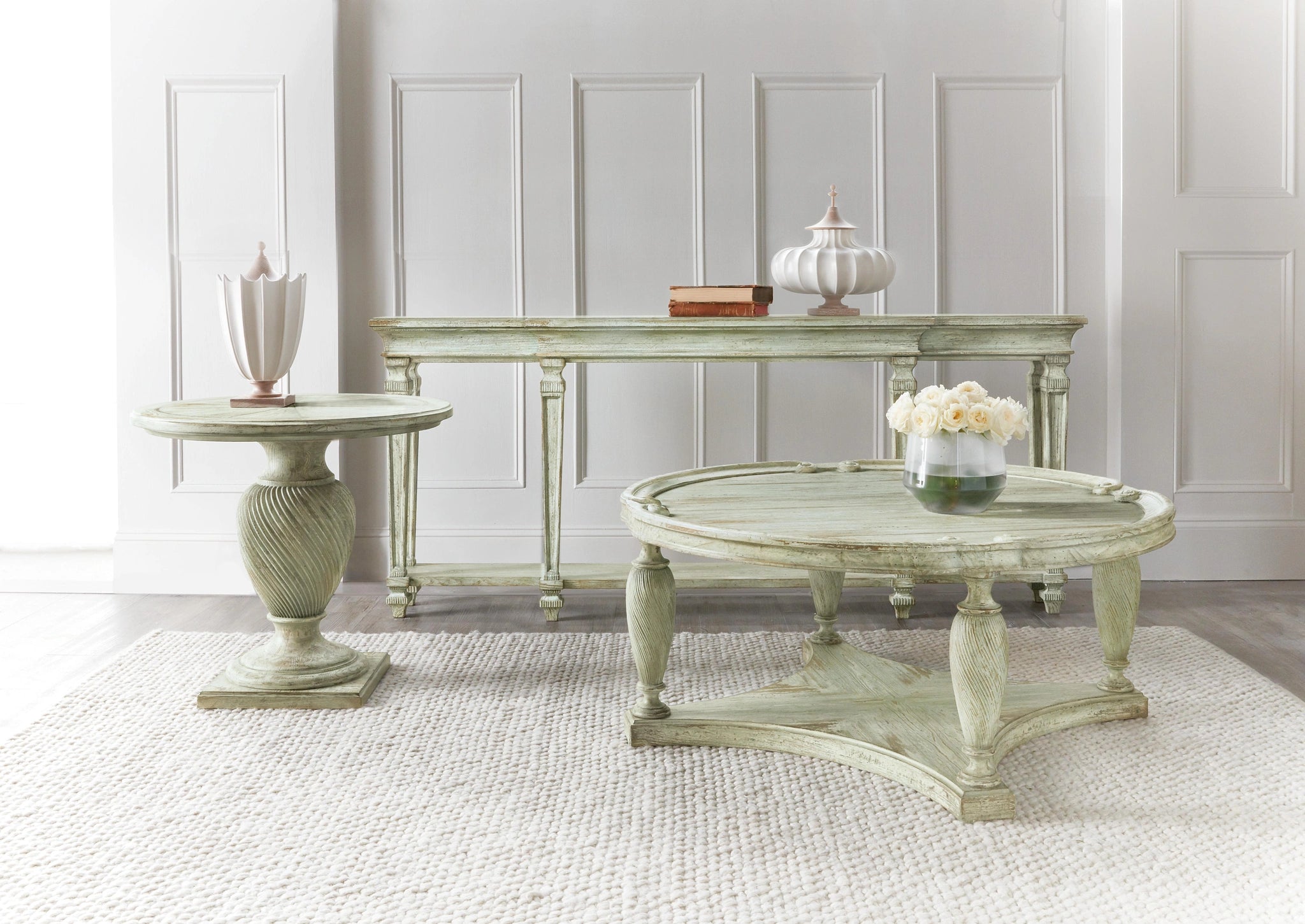 Traditions Round End Table - 5961-80116-35