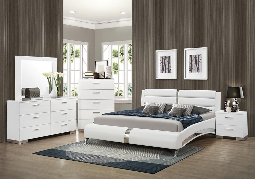 Jeremaine 5-piece Queen Bedroom Set Glossy White - Luxury Home Furniture (MI)