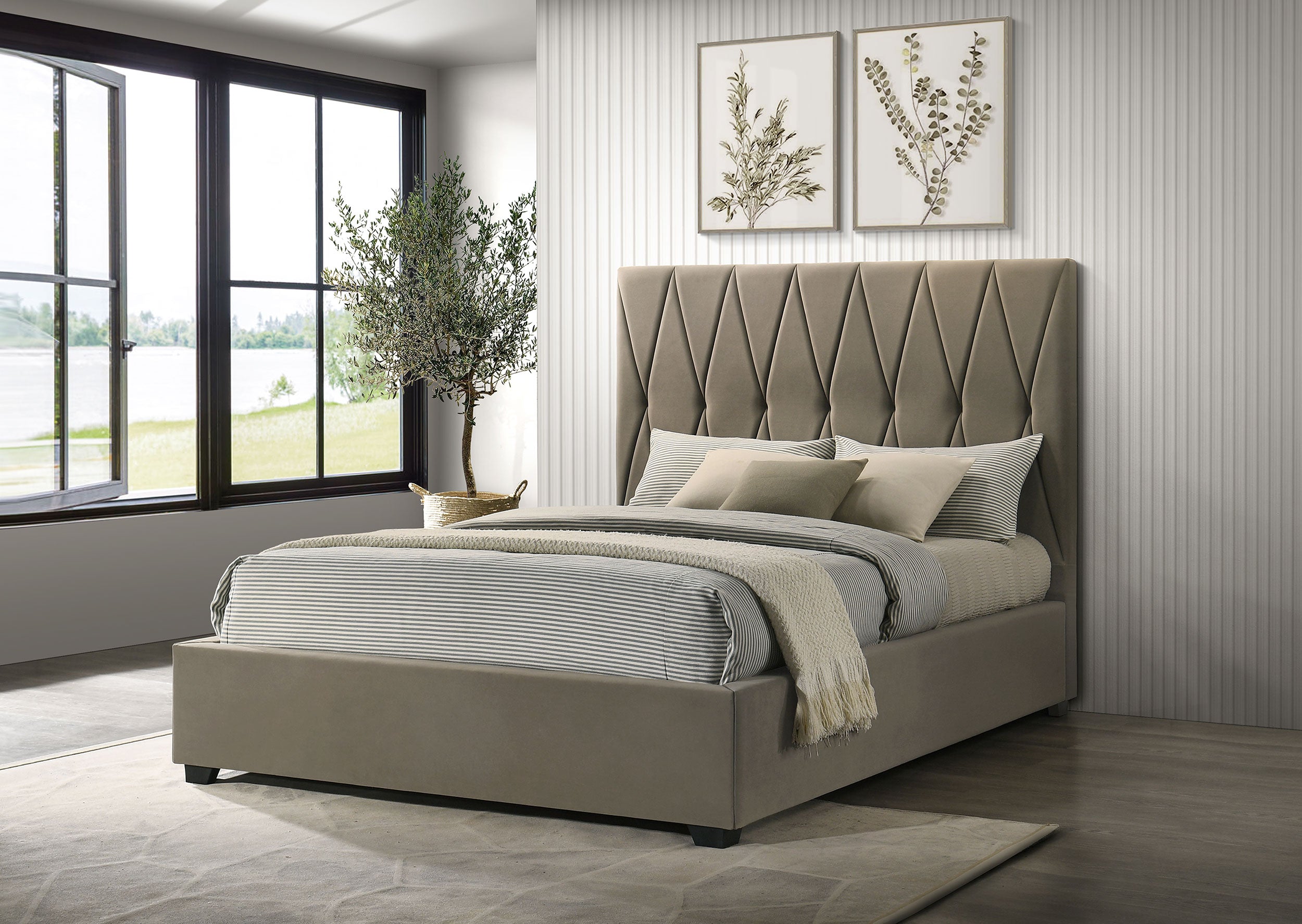 Delsea Panel Platform Bed - Luxury Home Furniture (MI)