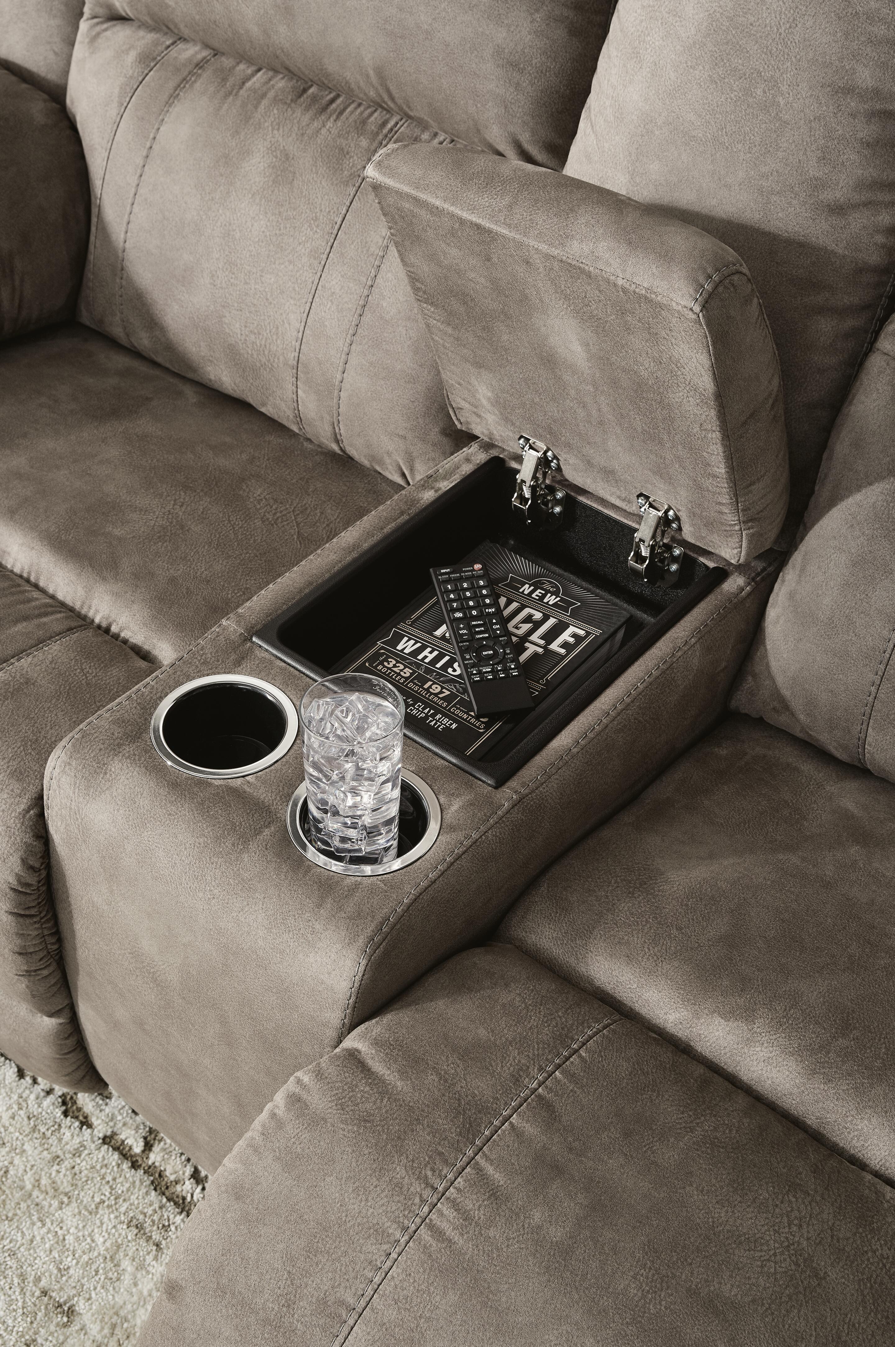 Laresview Living Room Set - Luxury Home Furniture (MI)