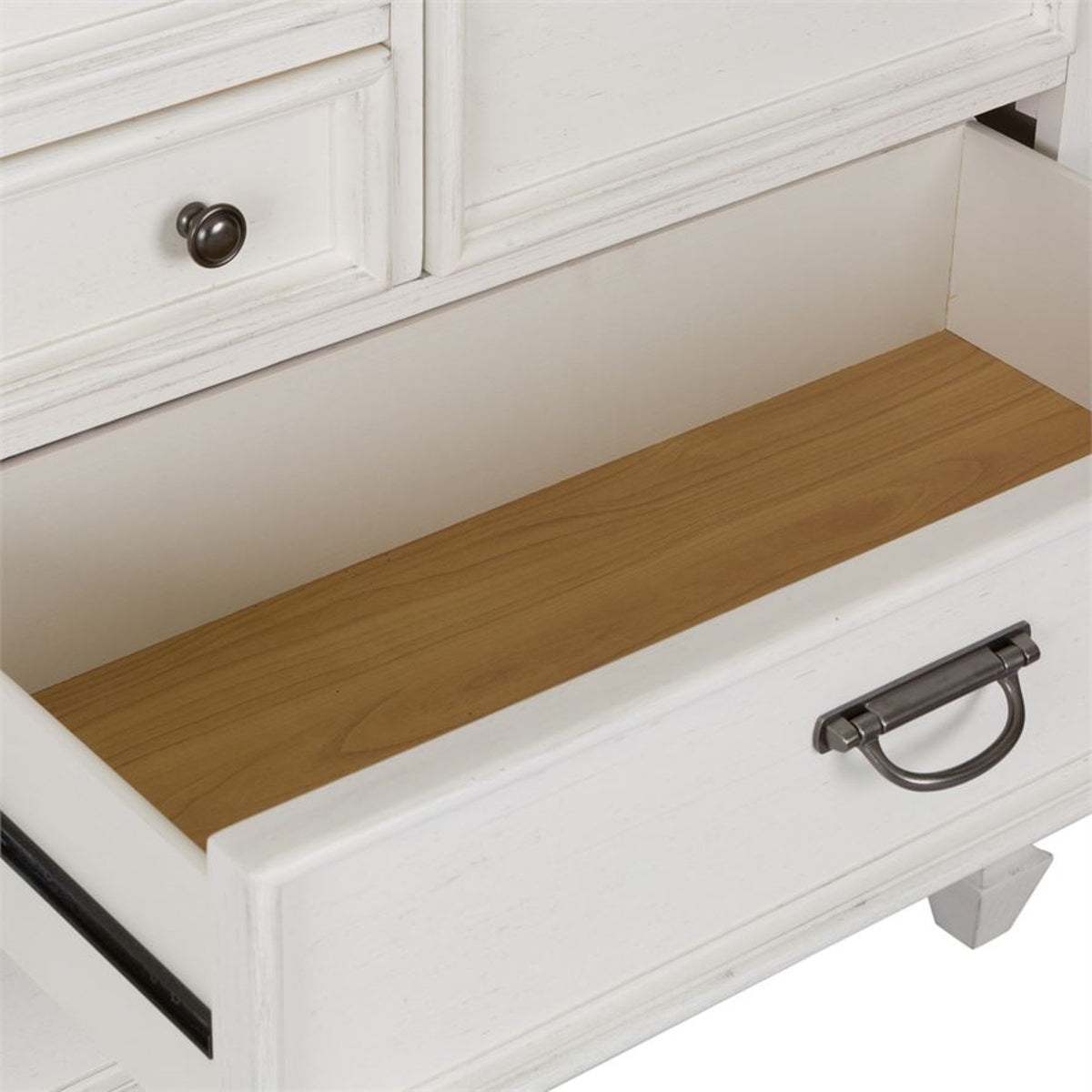 Allyson Park Drawer Dresser in Wirebrushed White