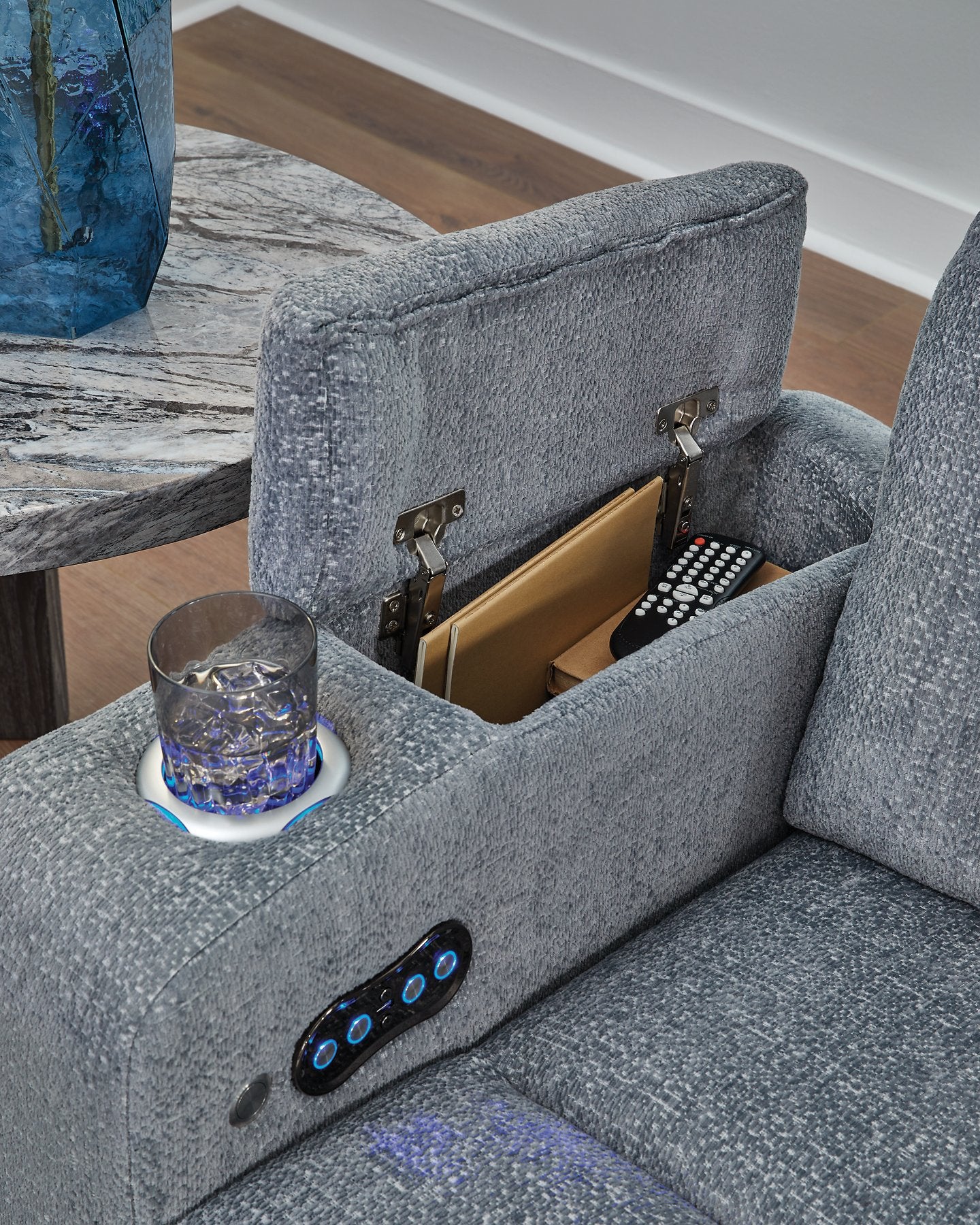 Studio Cave Living Room Set - Luxury Home Furniture (MI)