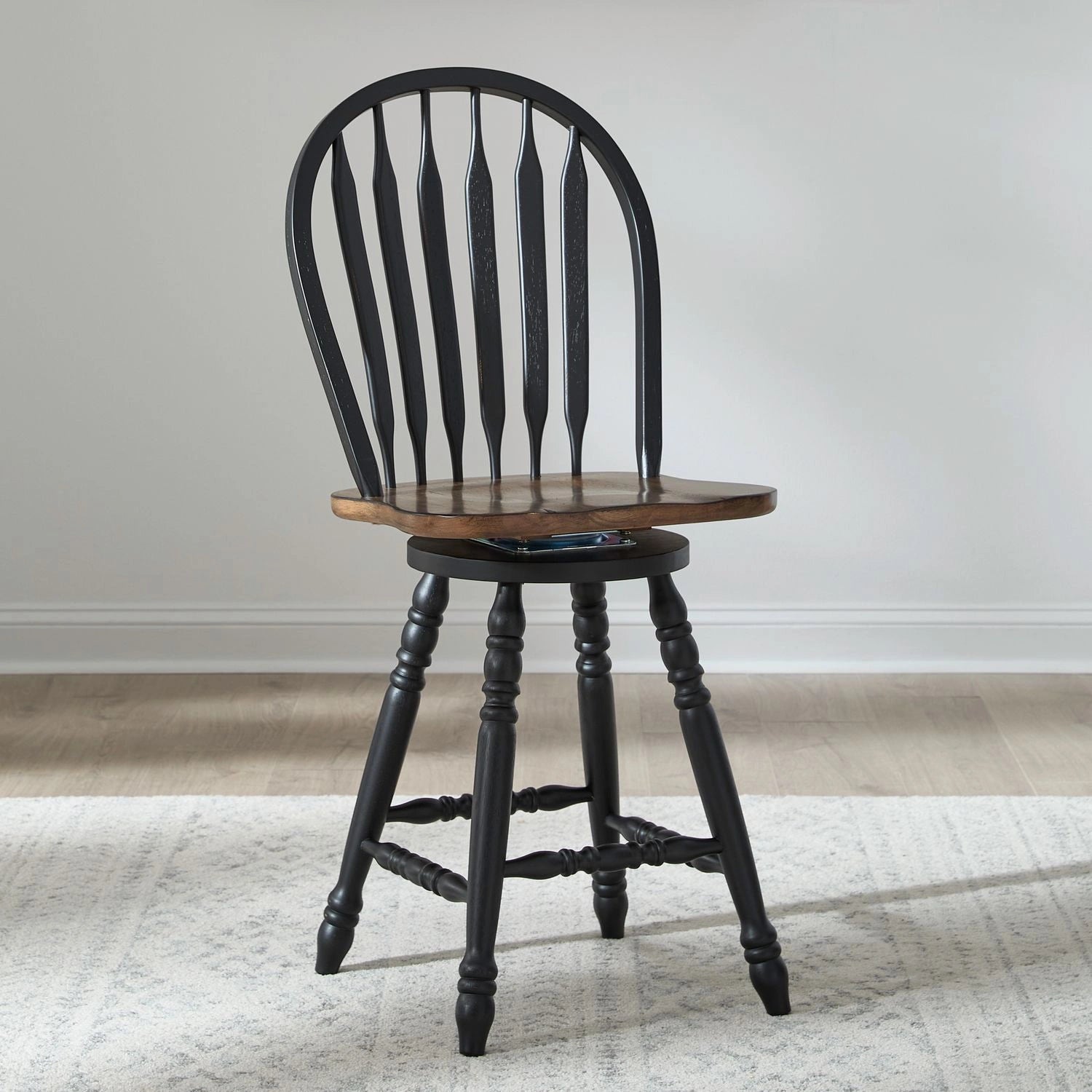 Carolina Crossing Windsor Swivel Counter Chair - Black image