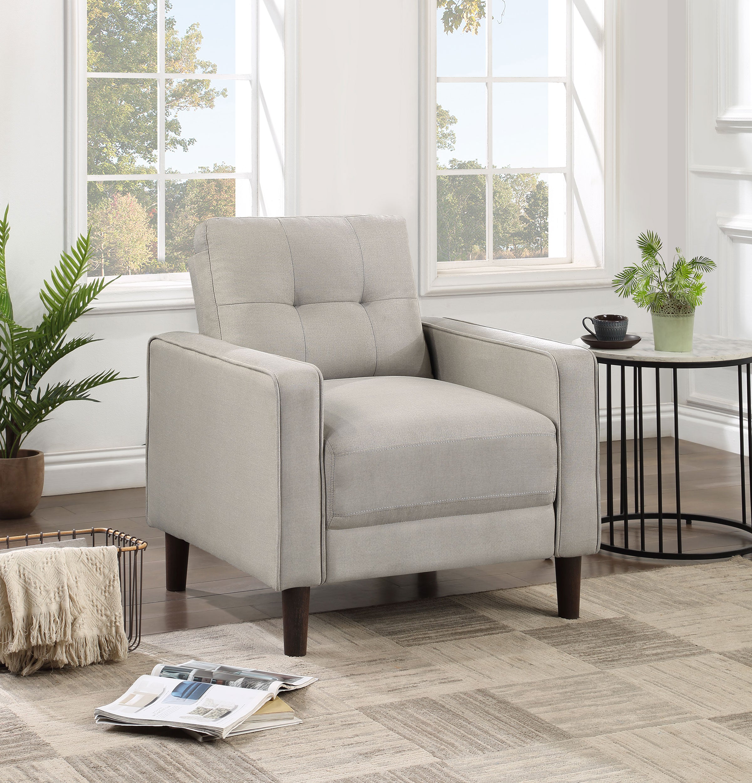 Bowen Upholstered Track Arms Tufted Chair - Luxury Home Furniture (MI)