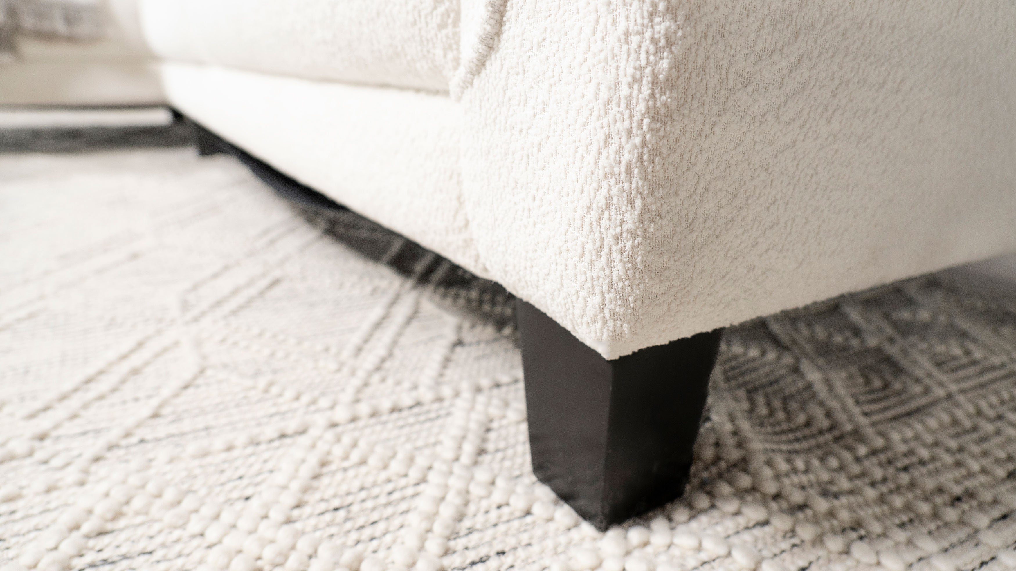 Caspian Sectional Sofa - Luxury Home Furniture (MI)