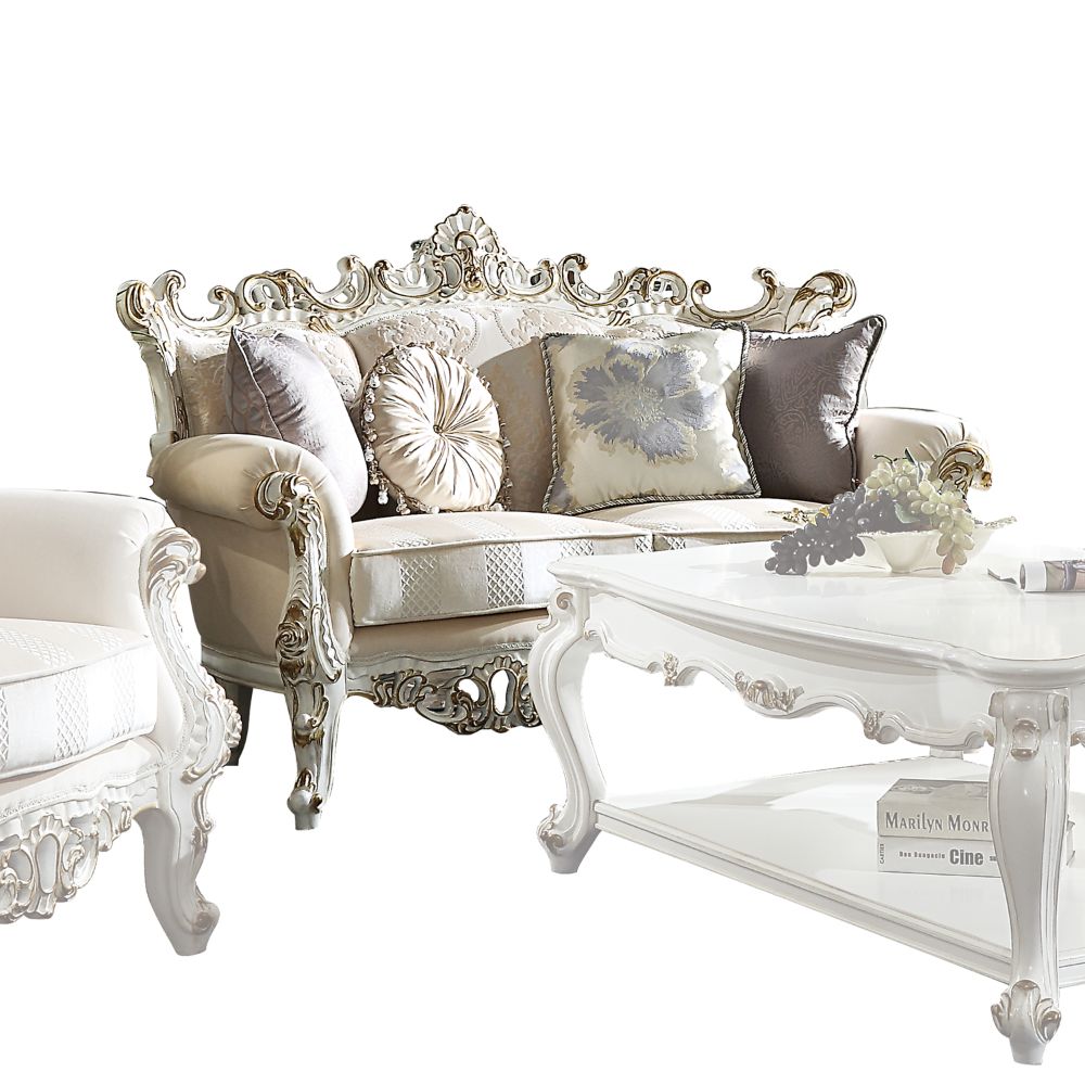 Loveseat w/4 Pillows
