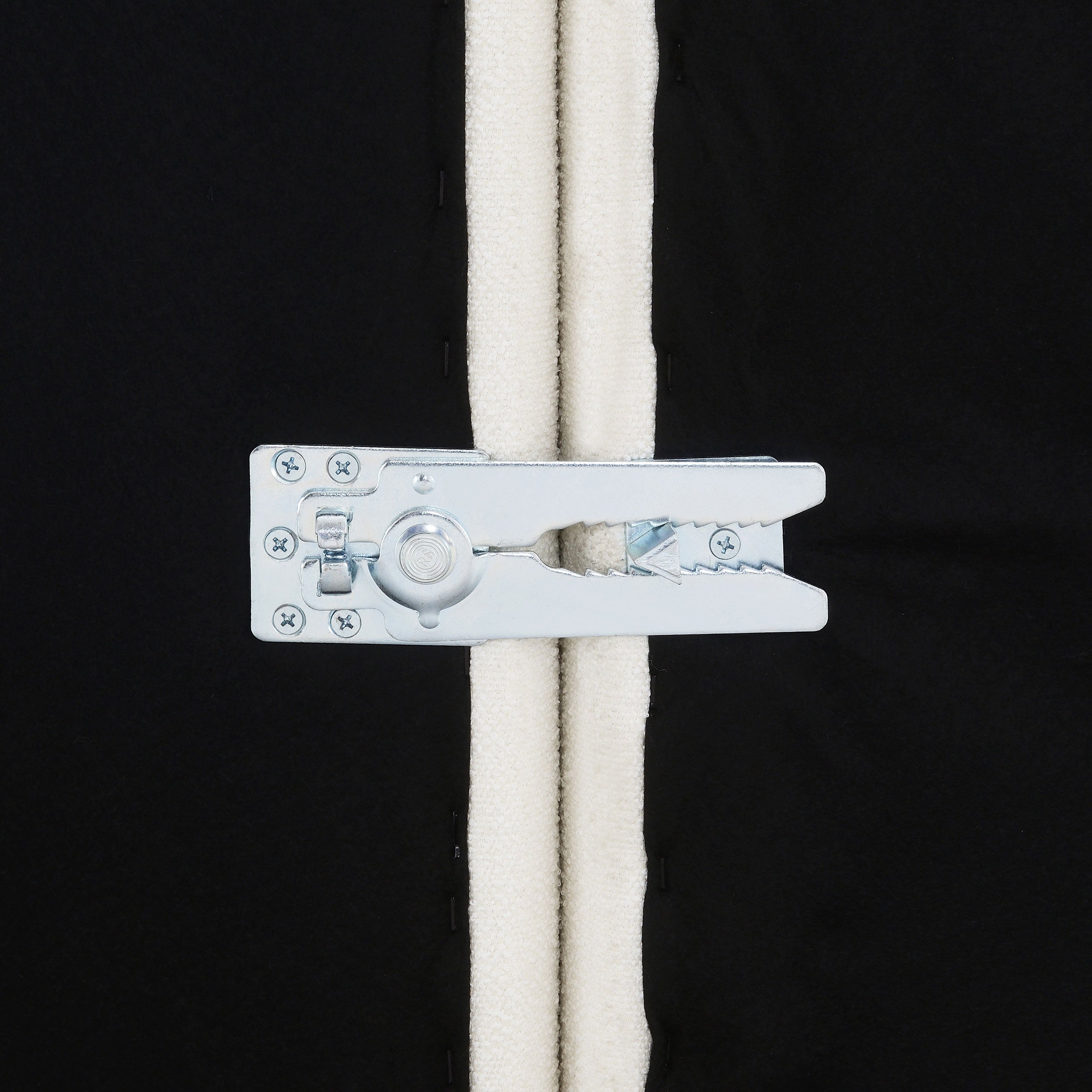 Raleigh Armless Chair - Luxury Home Furniture (MI)