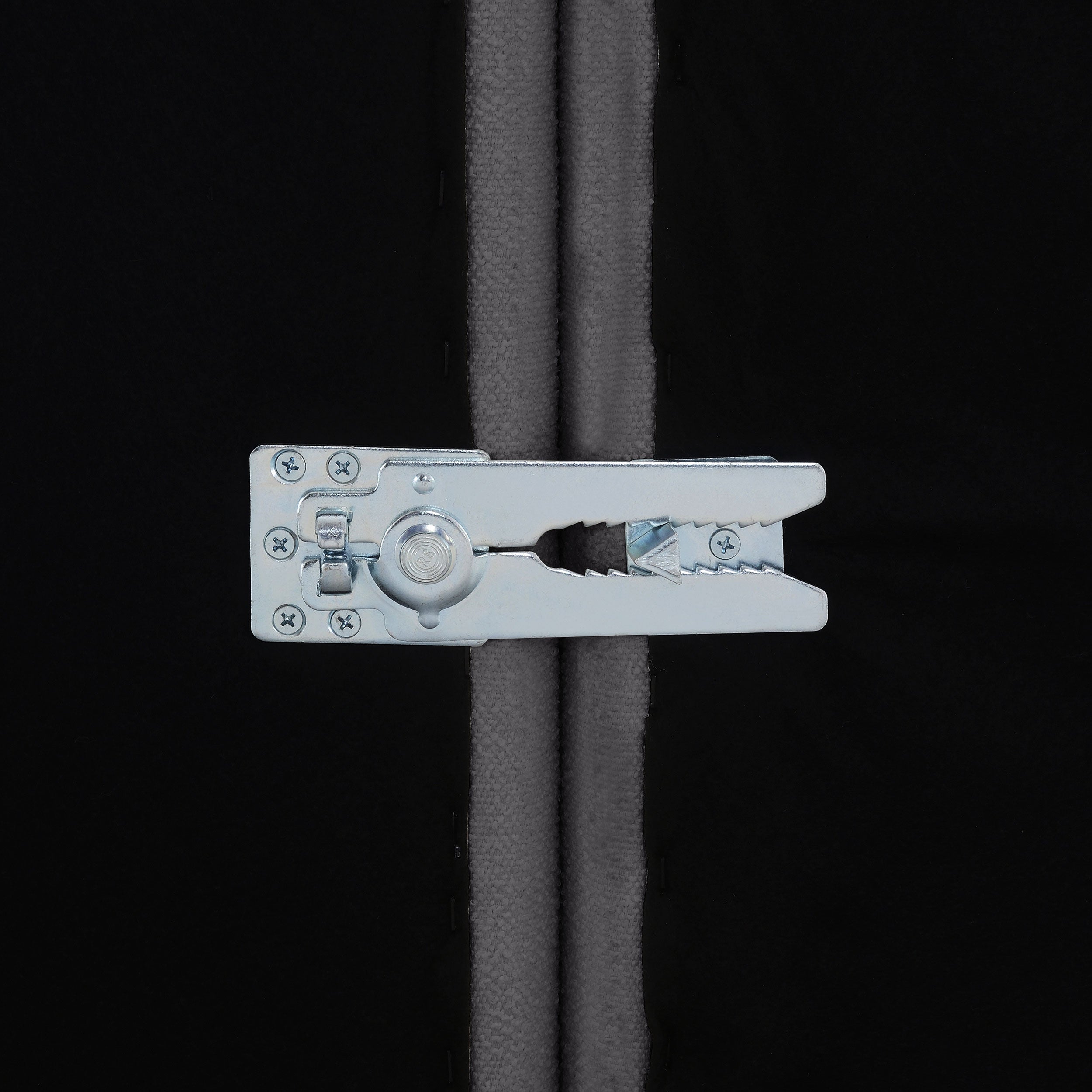 Raleigh Armless Chair - Luxury Home Furniture (MI)