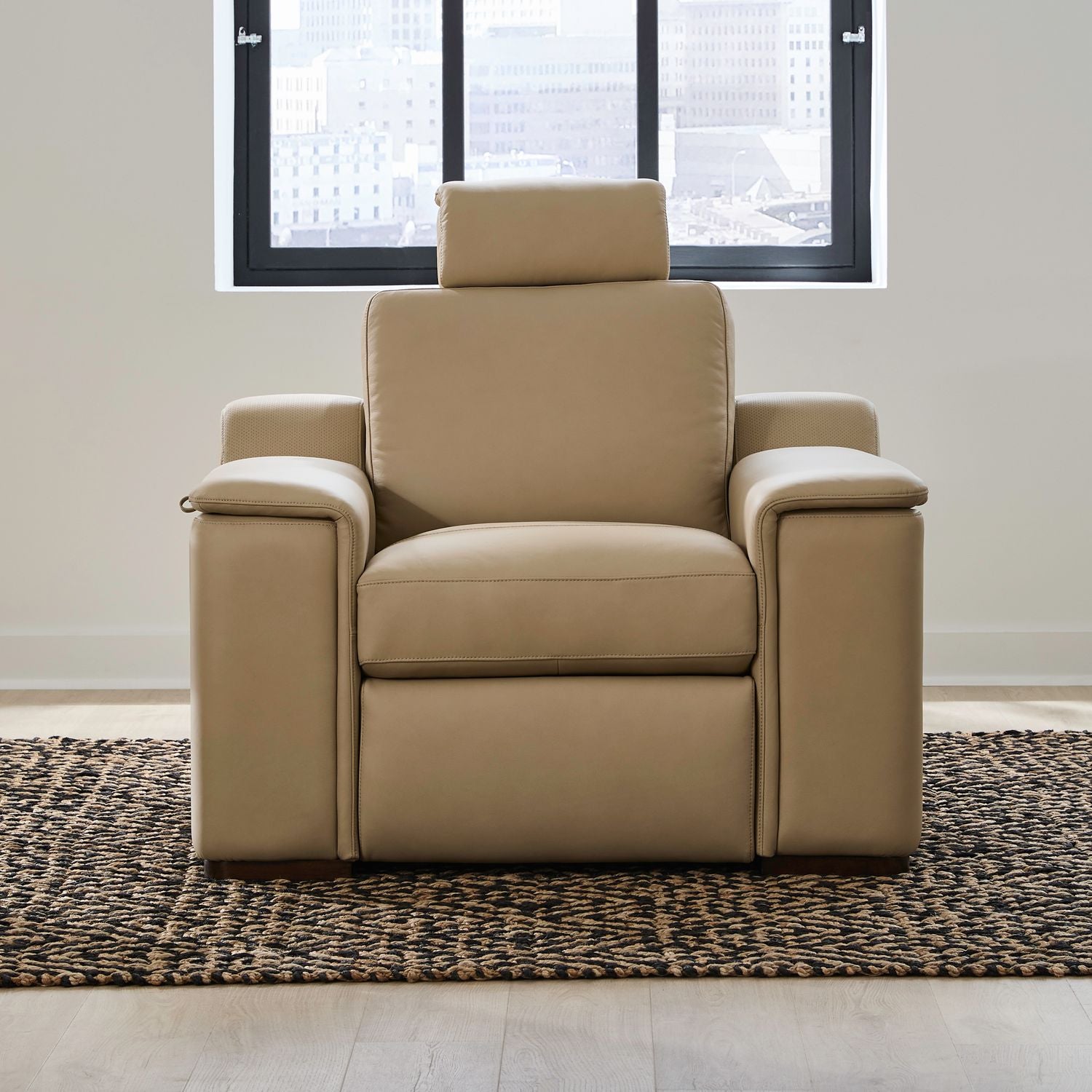 Armon Chair with Power Footrest ZG & WS image