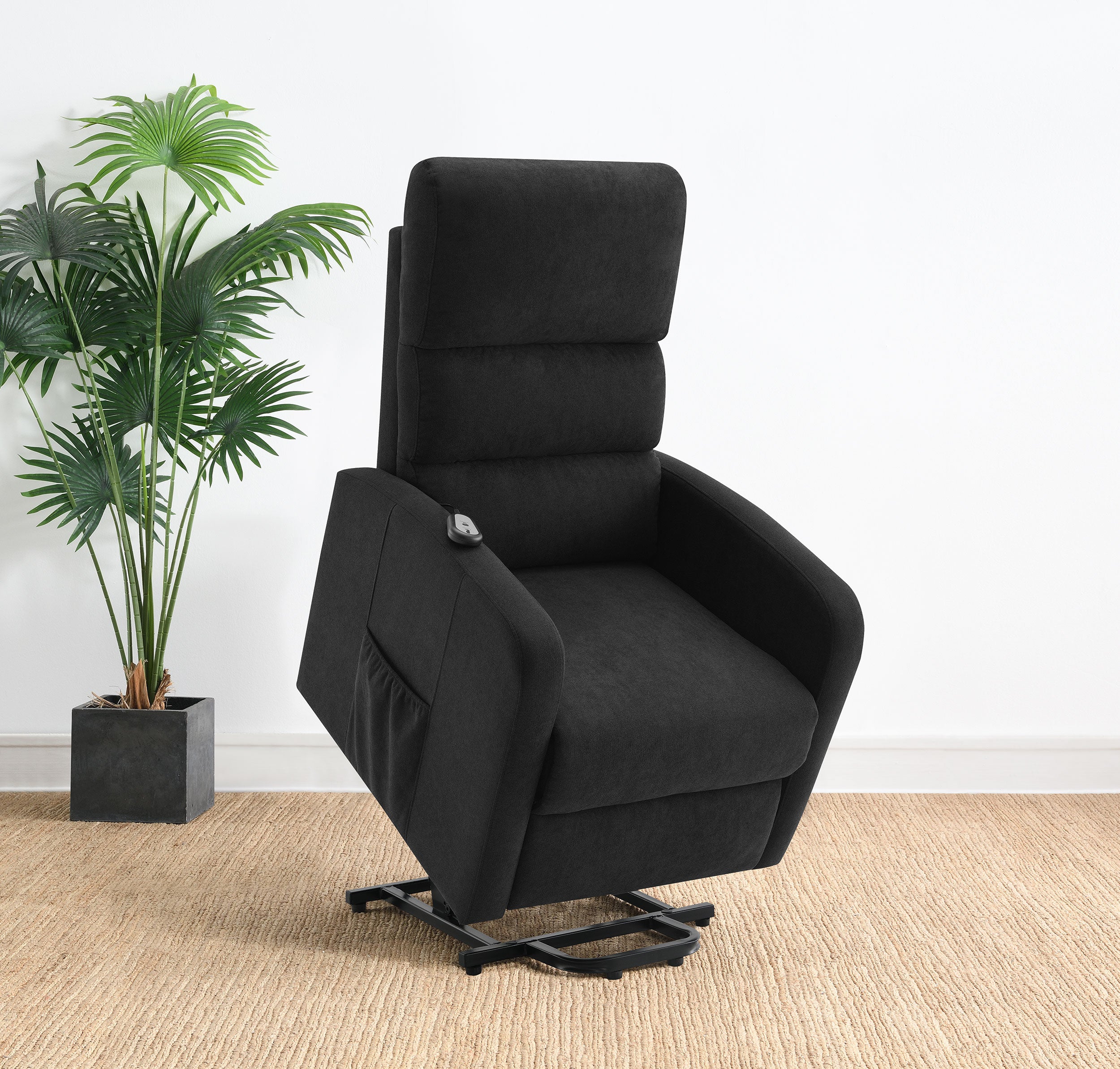 Amsdell Recliners - Luxury Home Furniture (MI)