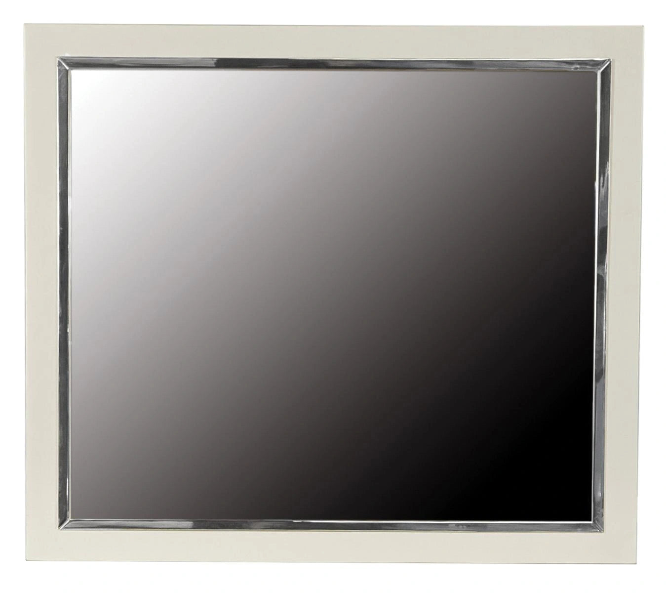 Pulaski Cydney Mirror in Painted