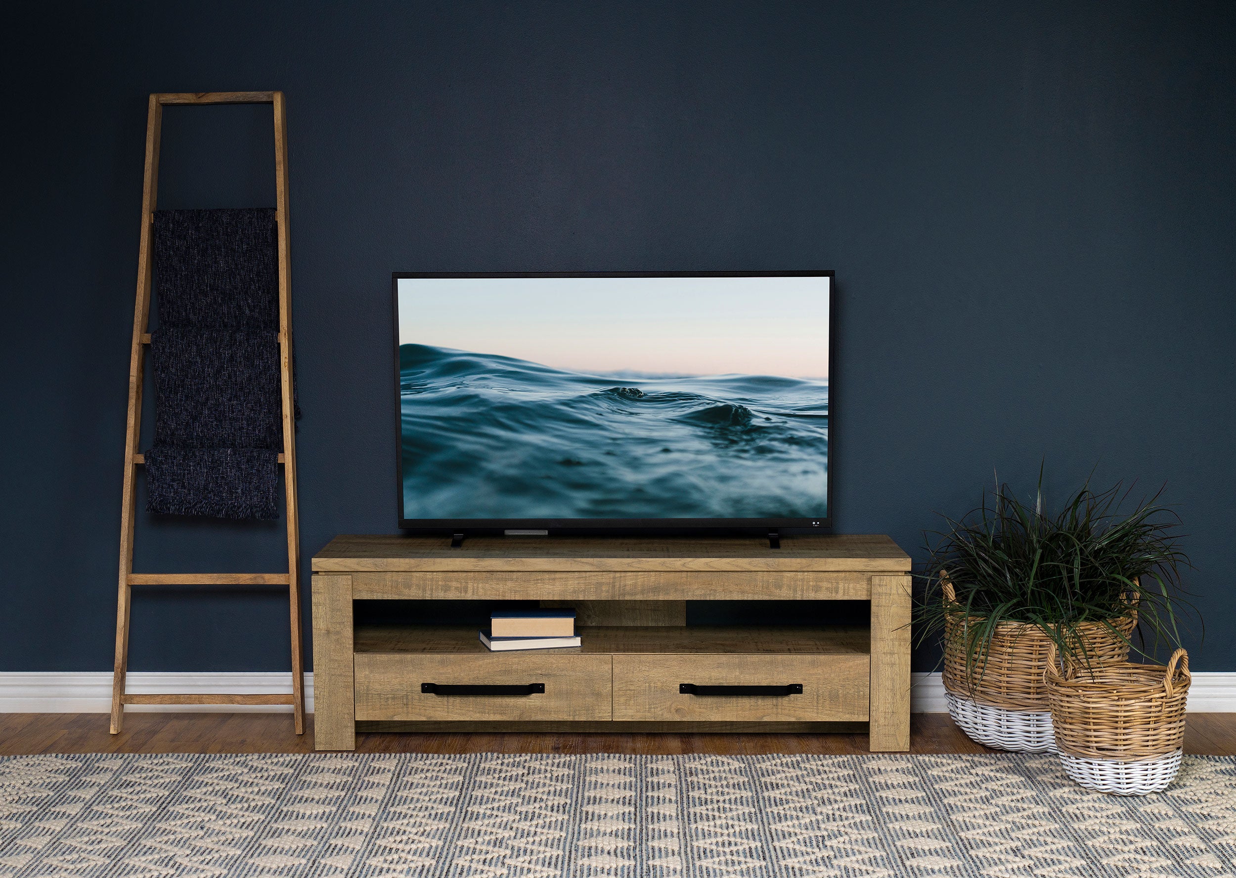 Elkton TV Stand - Luxury Home Furniture (MI)
