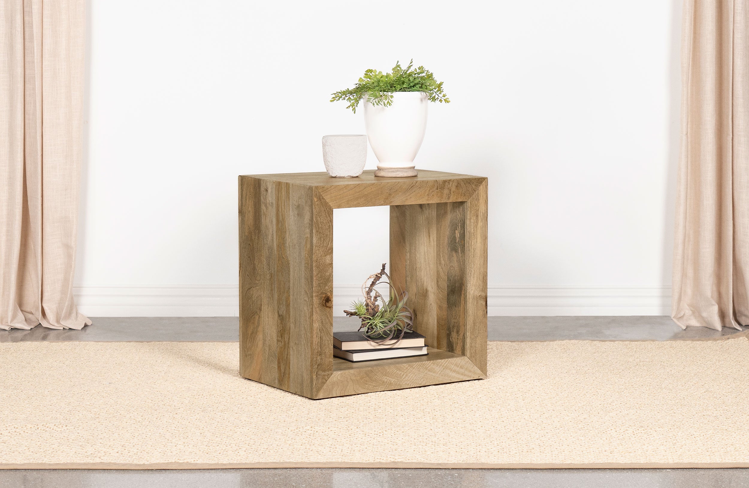 Benton End Table - Luxury Home Furniture (MI)