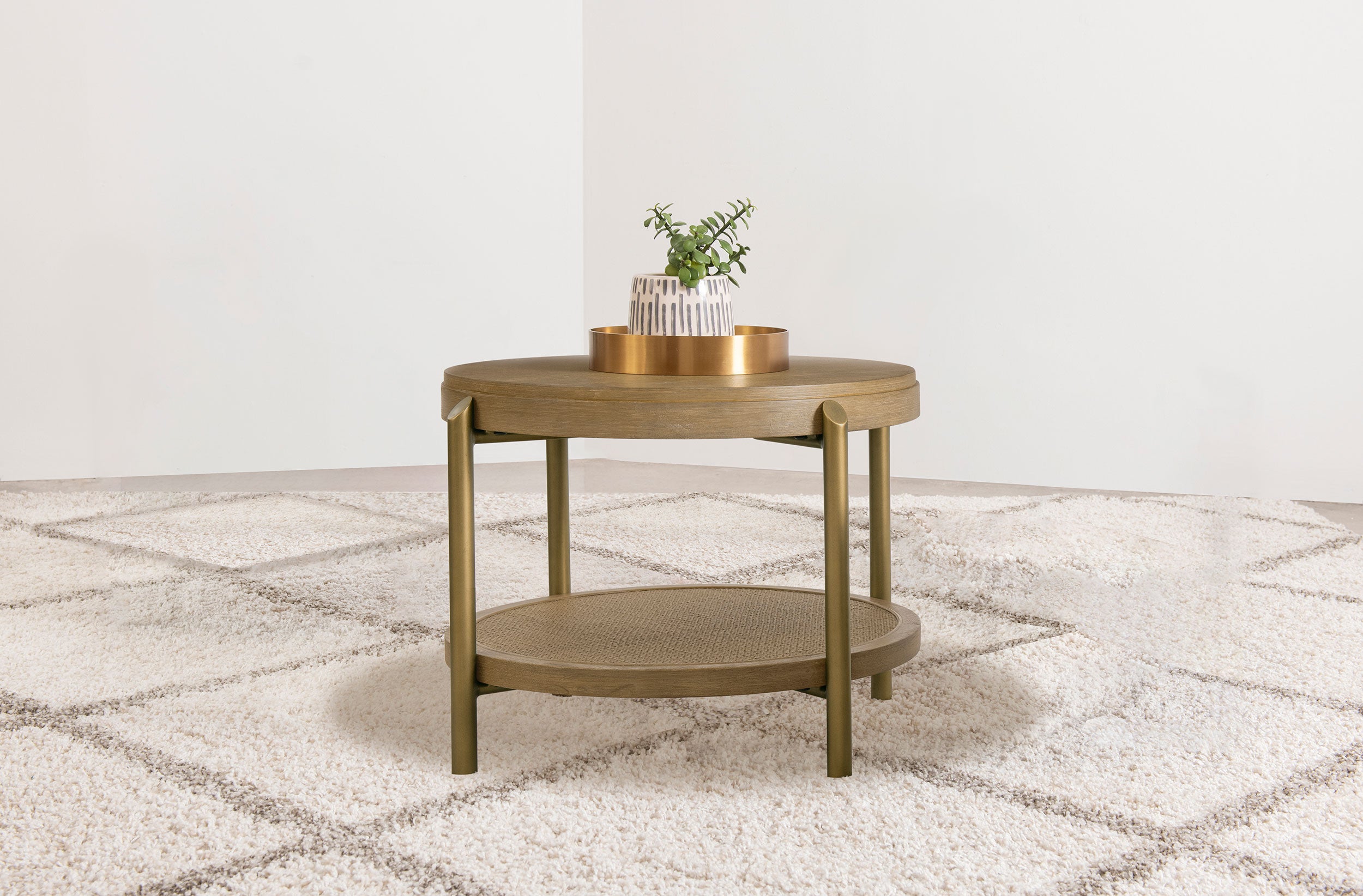Arini End Table - Luxury Home Furniture (MI)